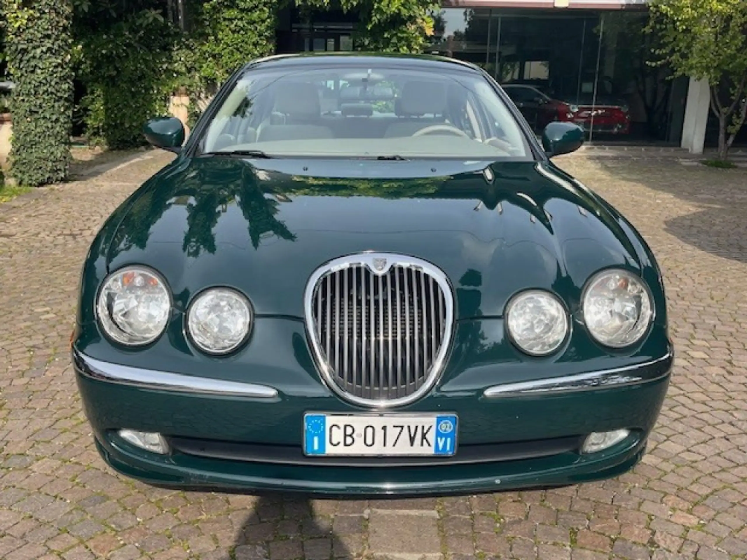 Jaguar - S-Type