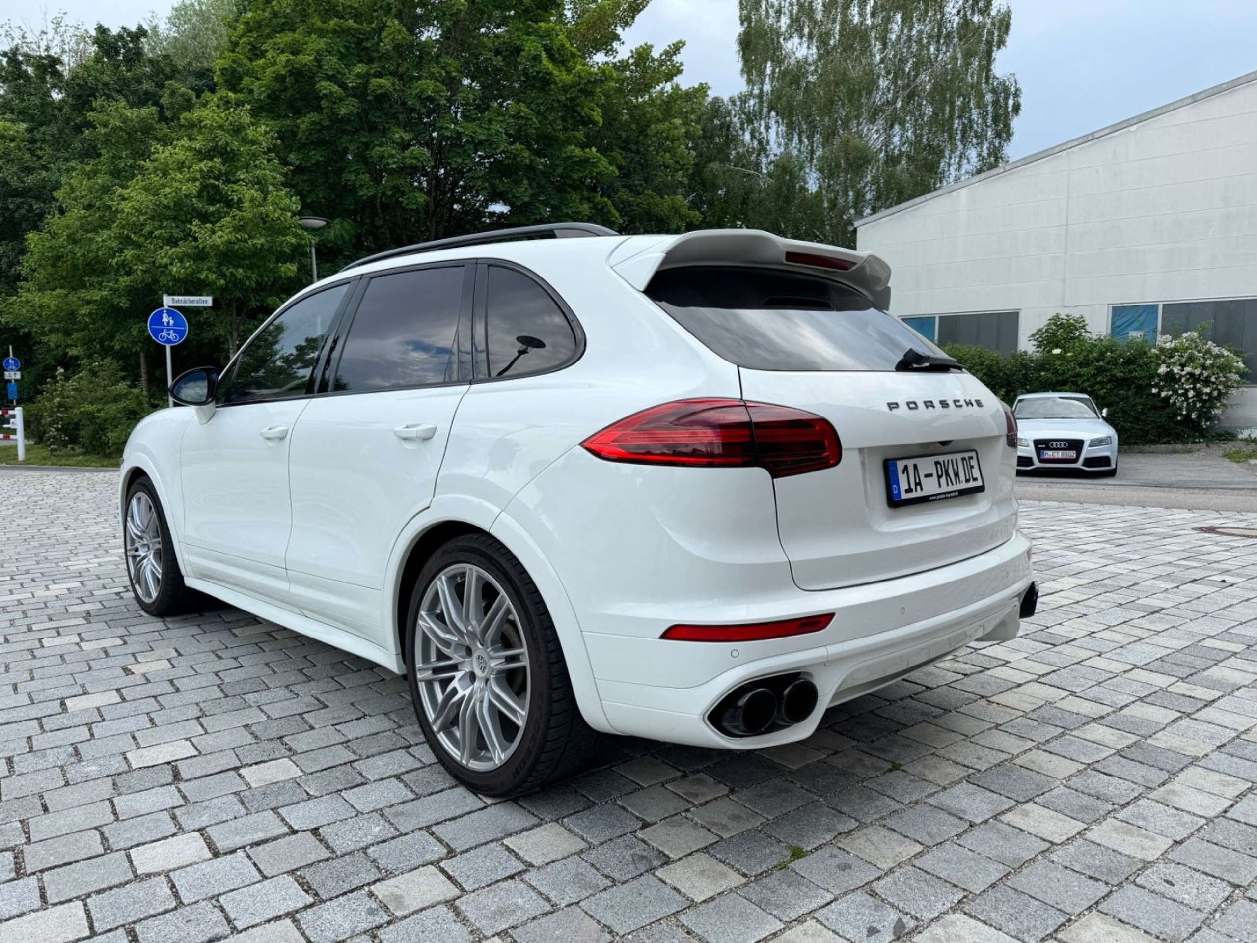 Porsche Cayenne 2014