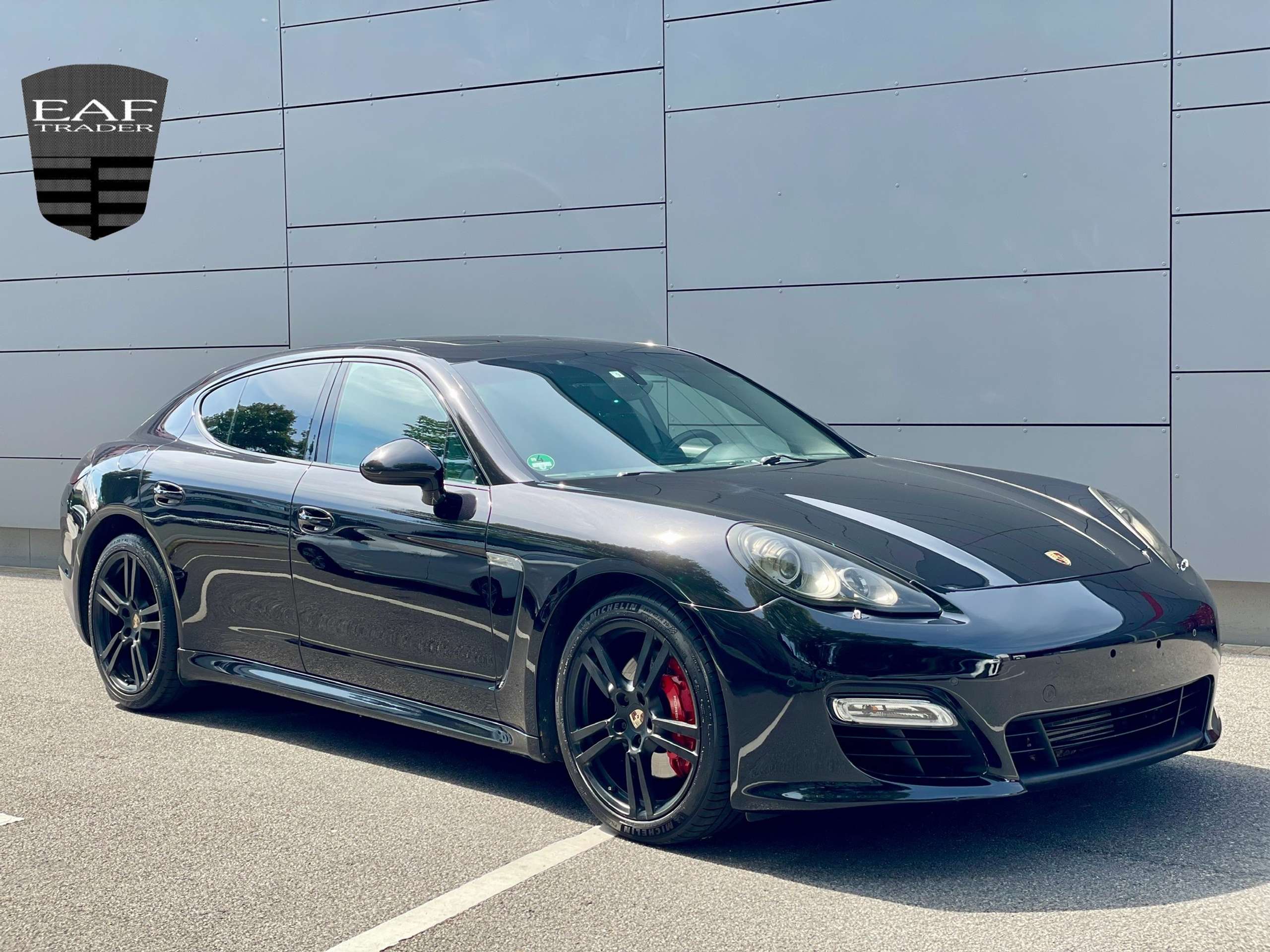 Porsche - Panamera