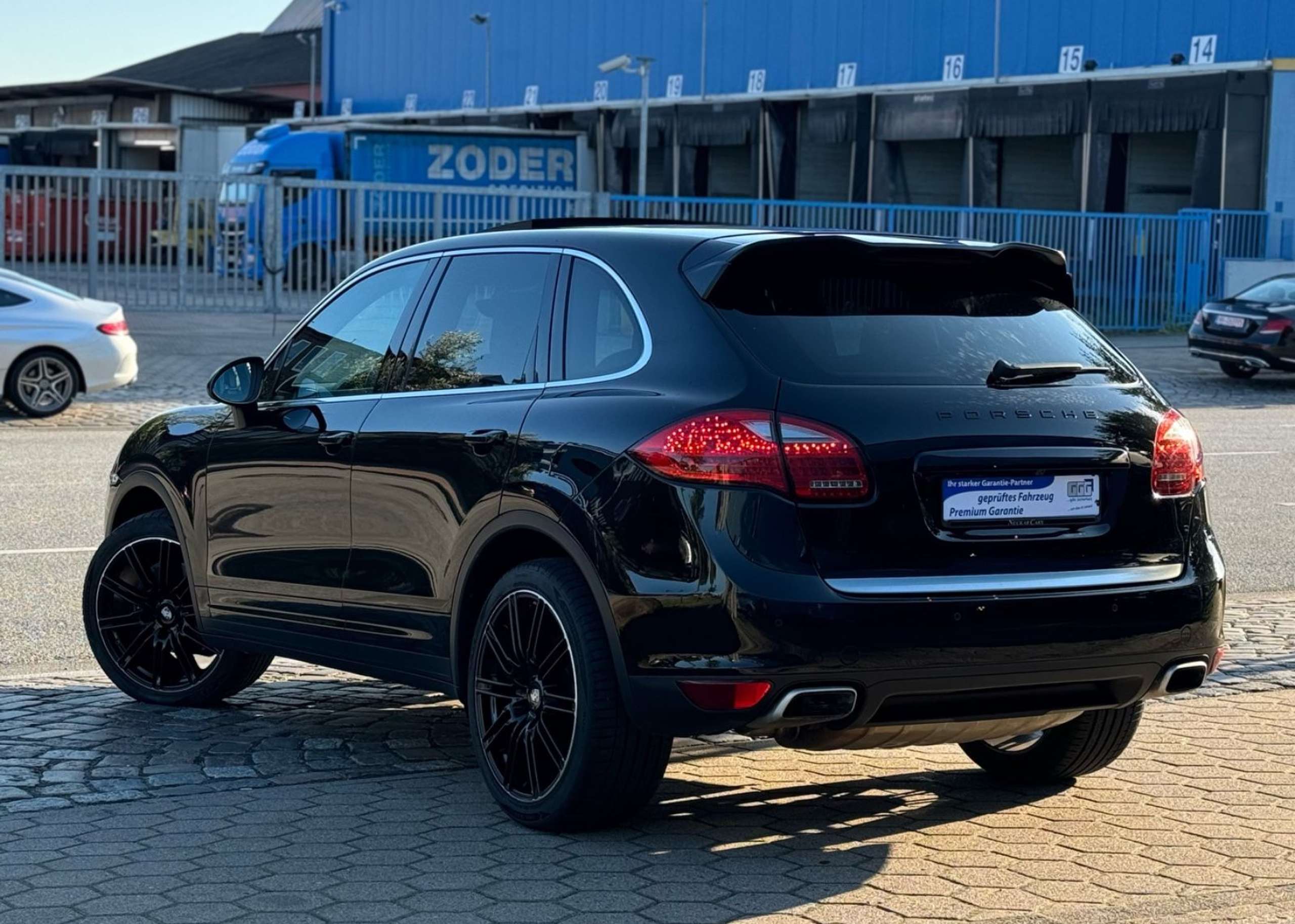 Porsche - Cayenne