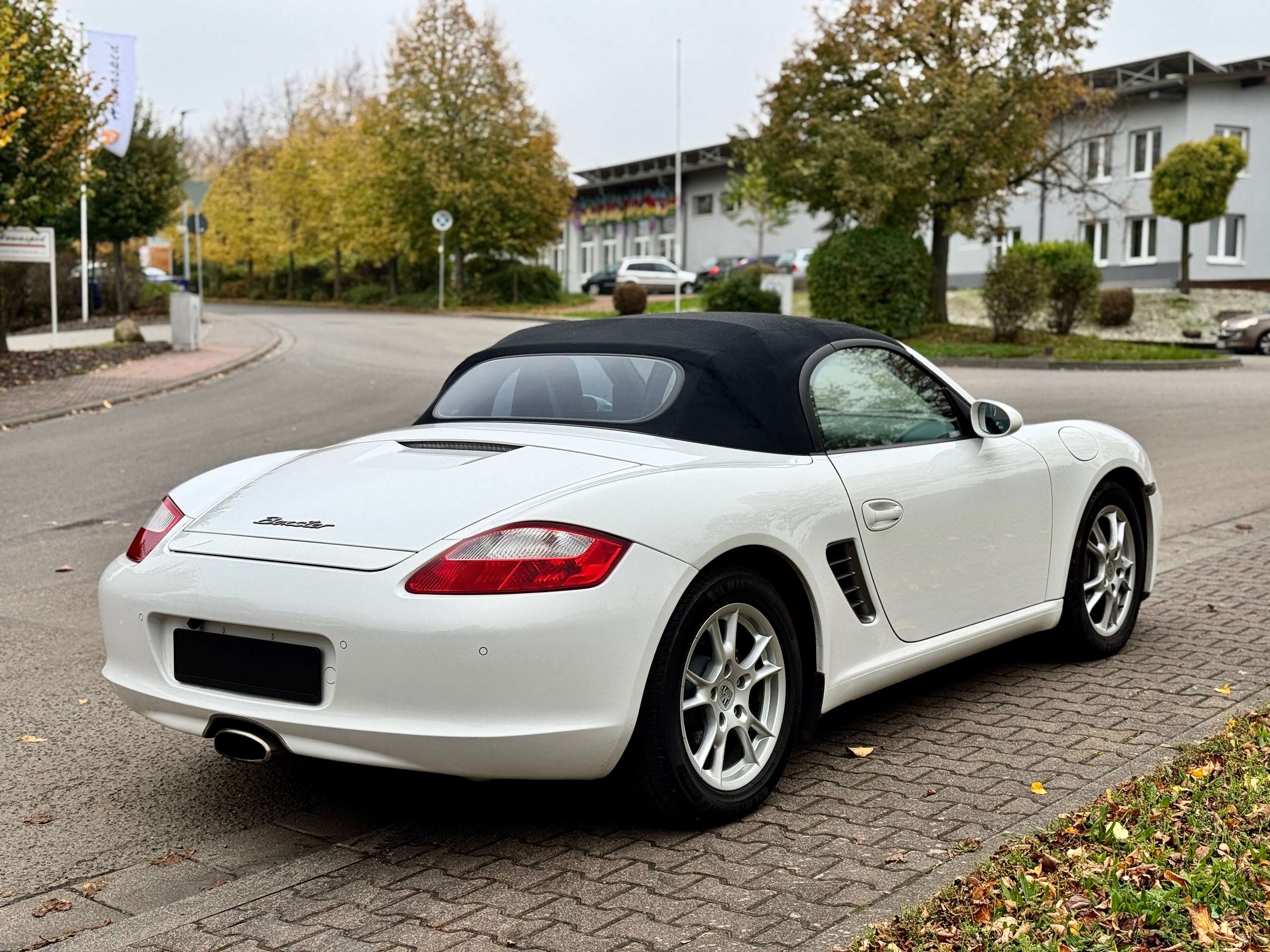 Porsche - Boxster