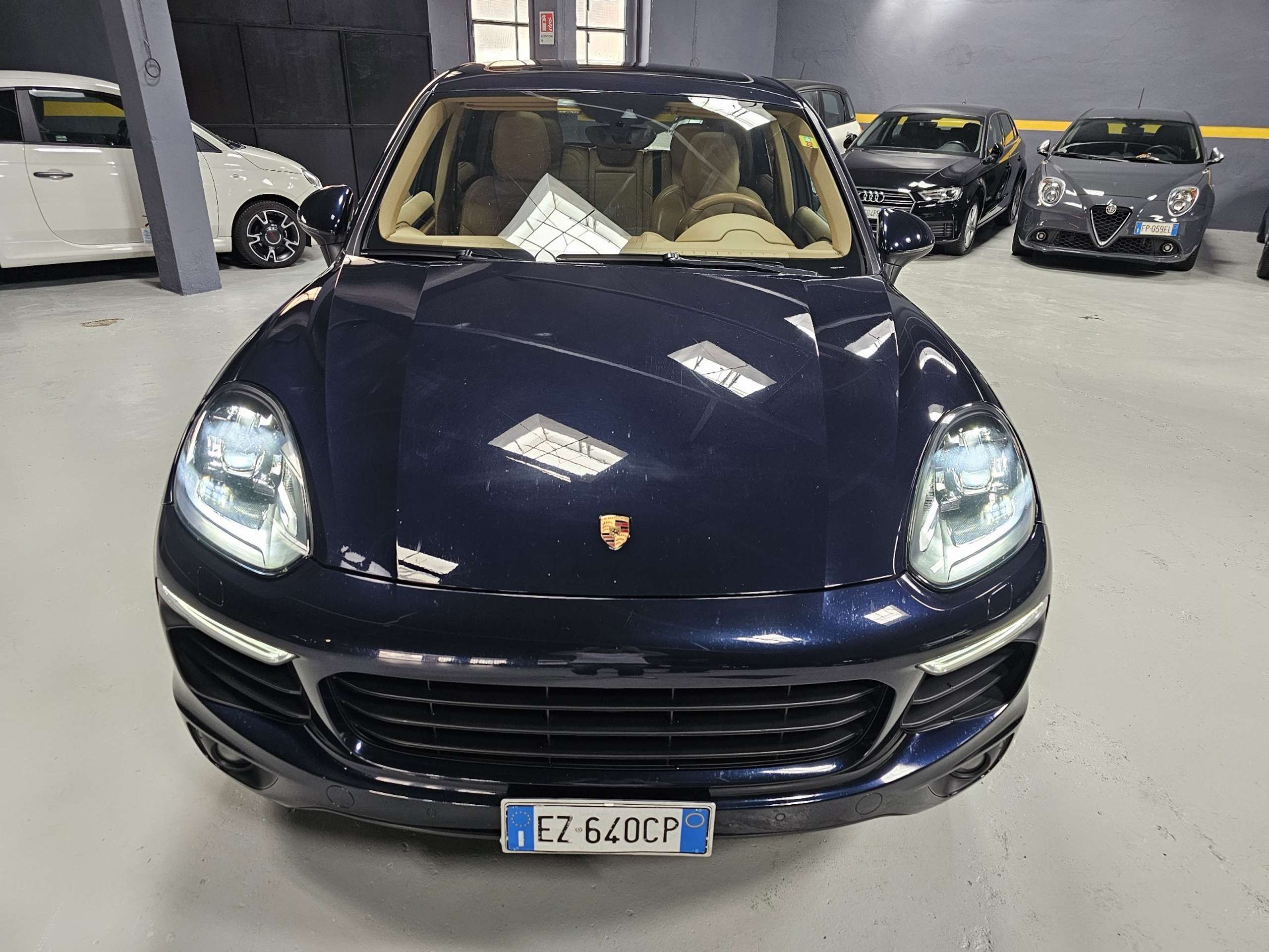 Porsche - Cayenne