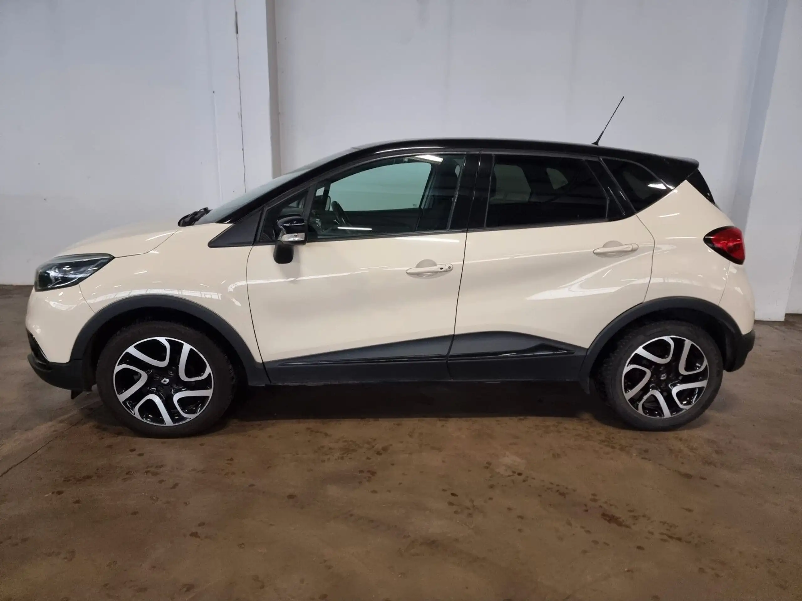 Renault - Captur