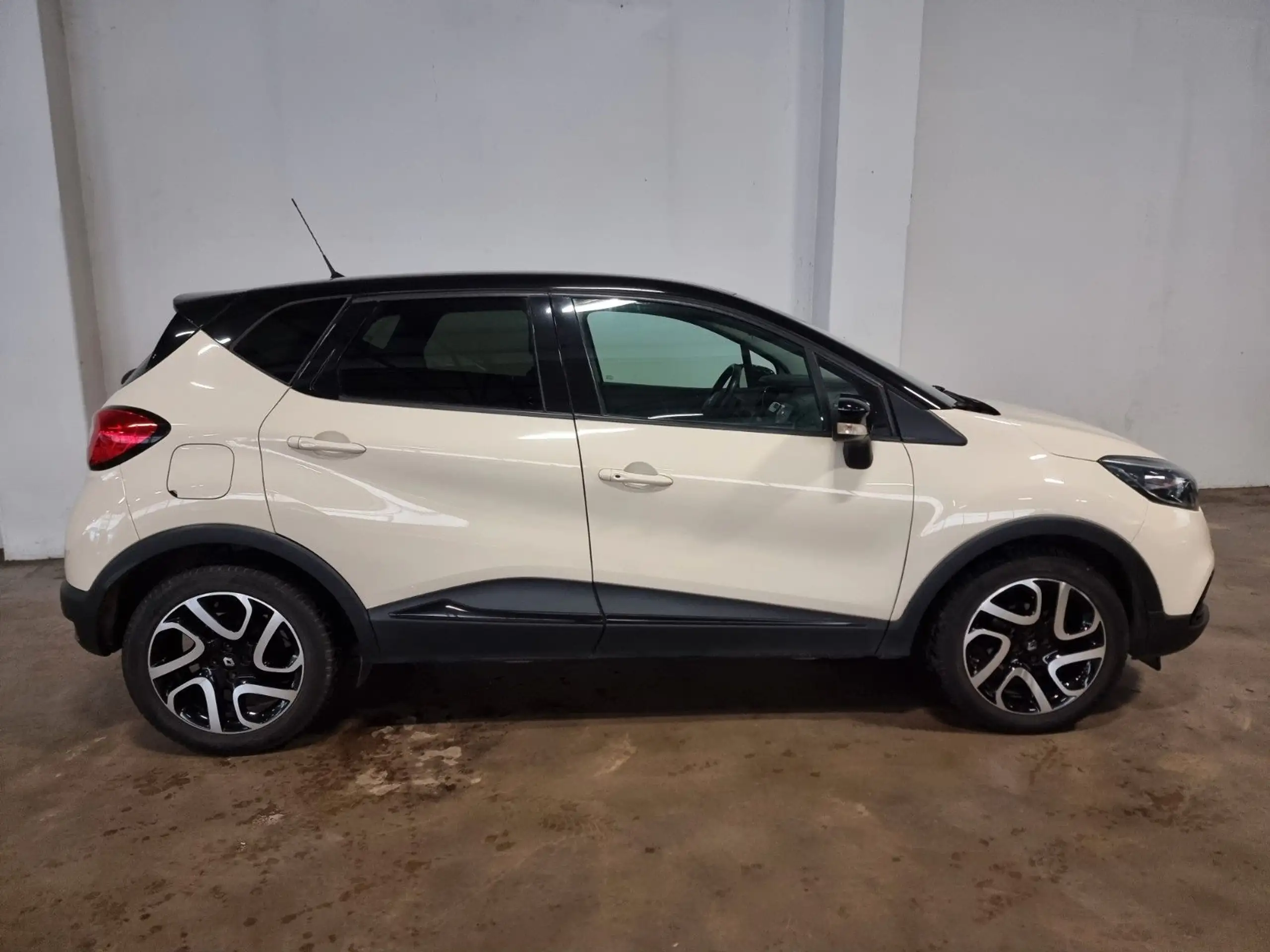 Renault - Captur