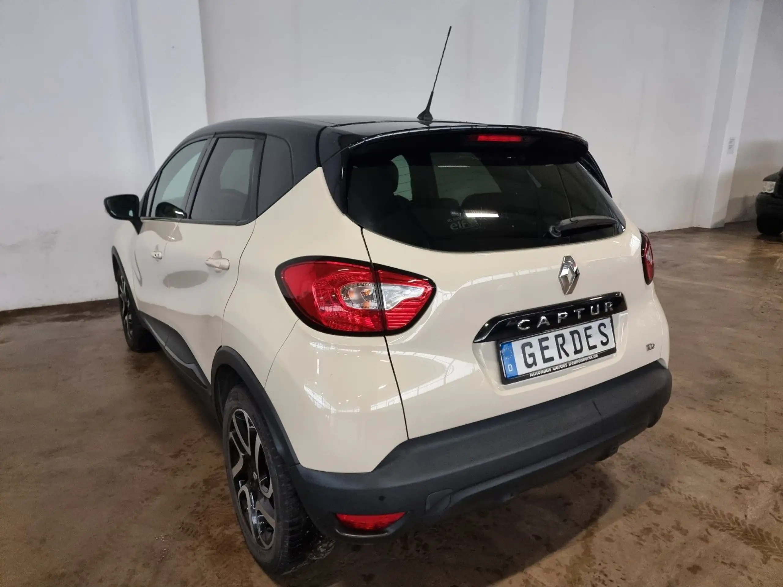 Renault - Captur