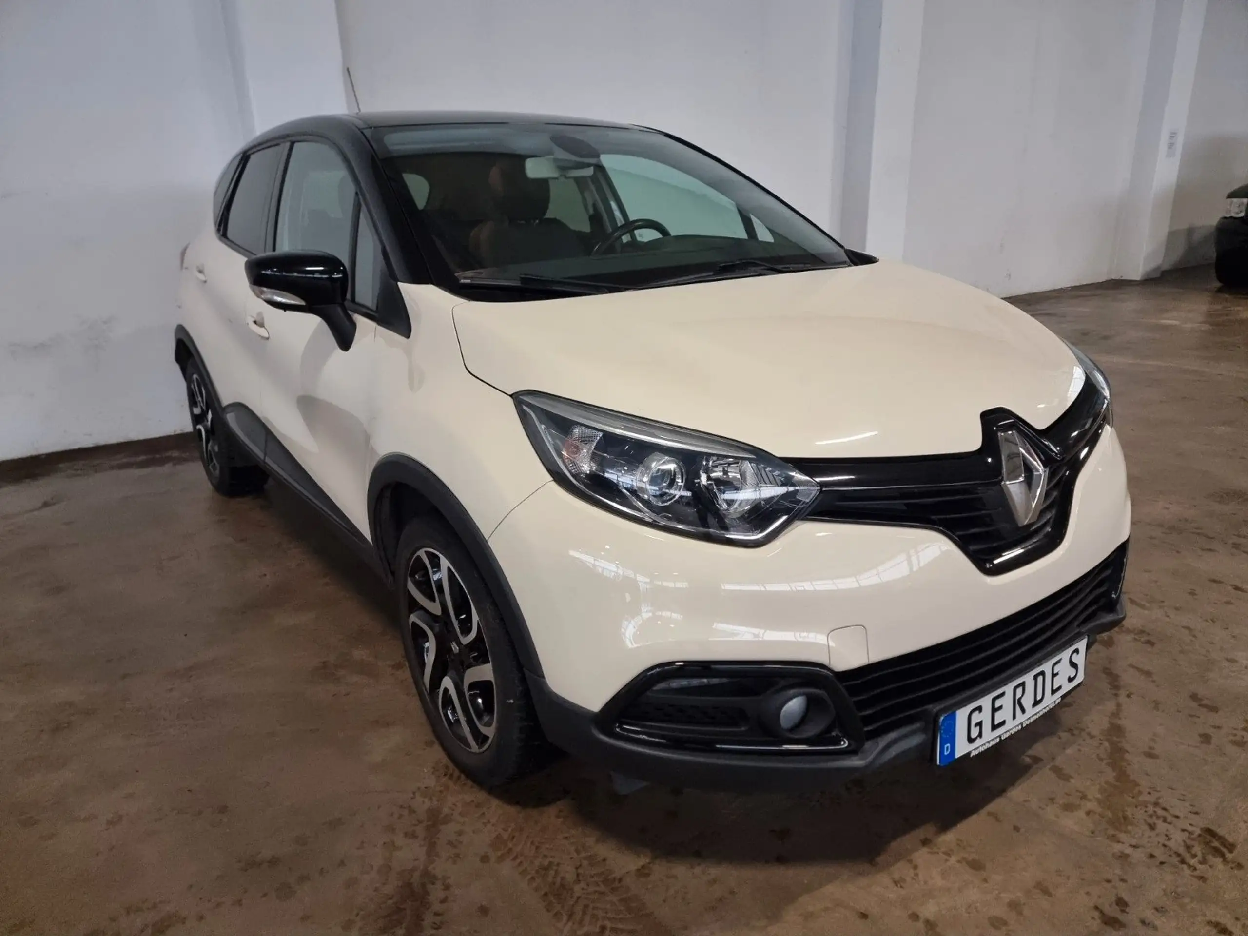 Renault - Captur