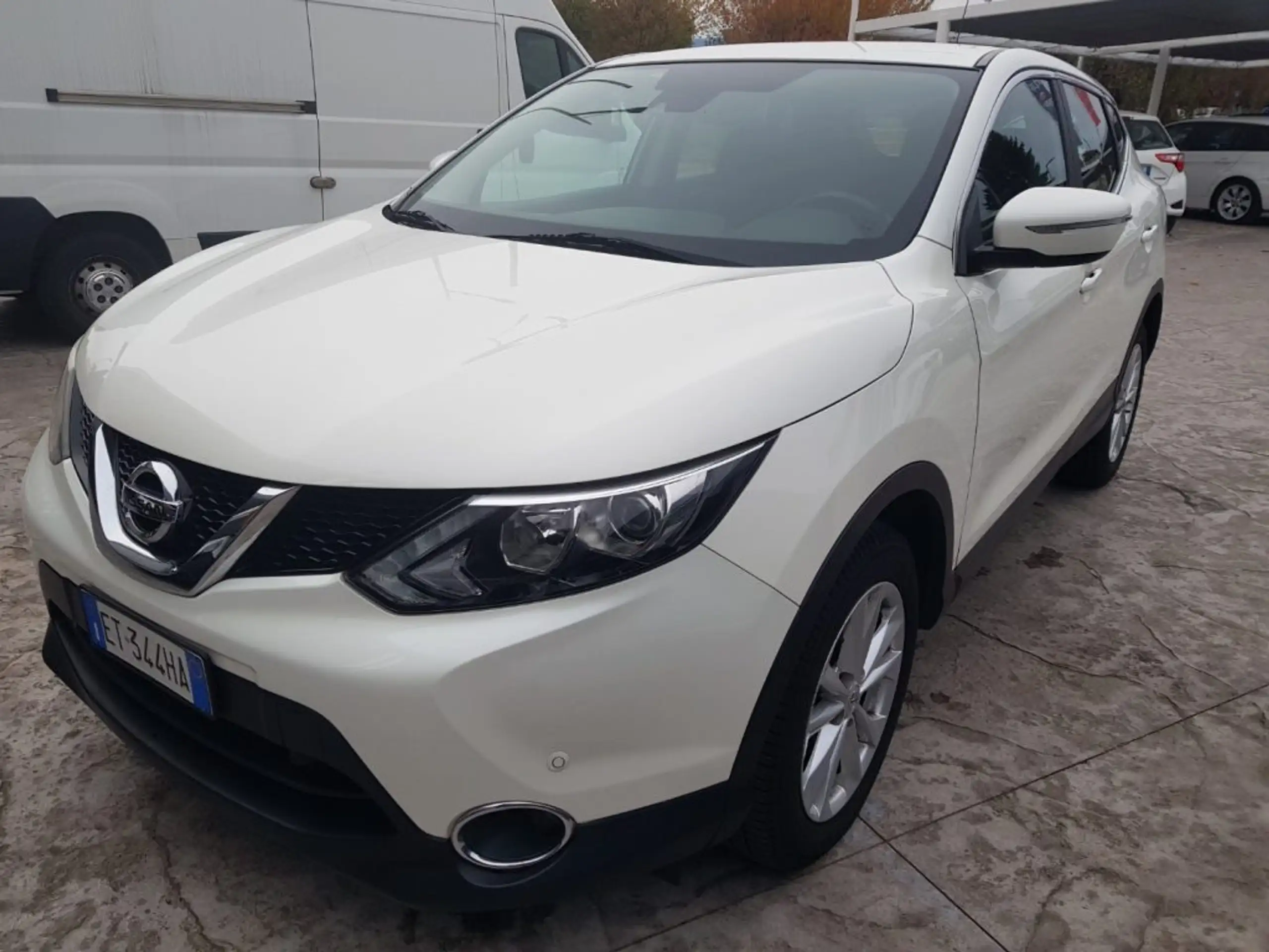 Nissan - Qashqai