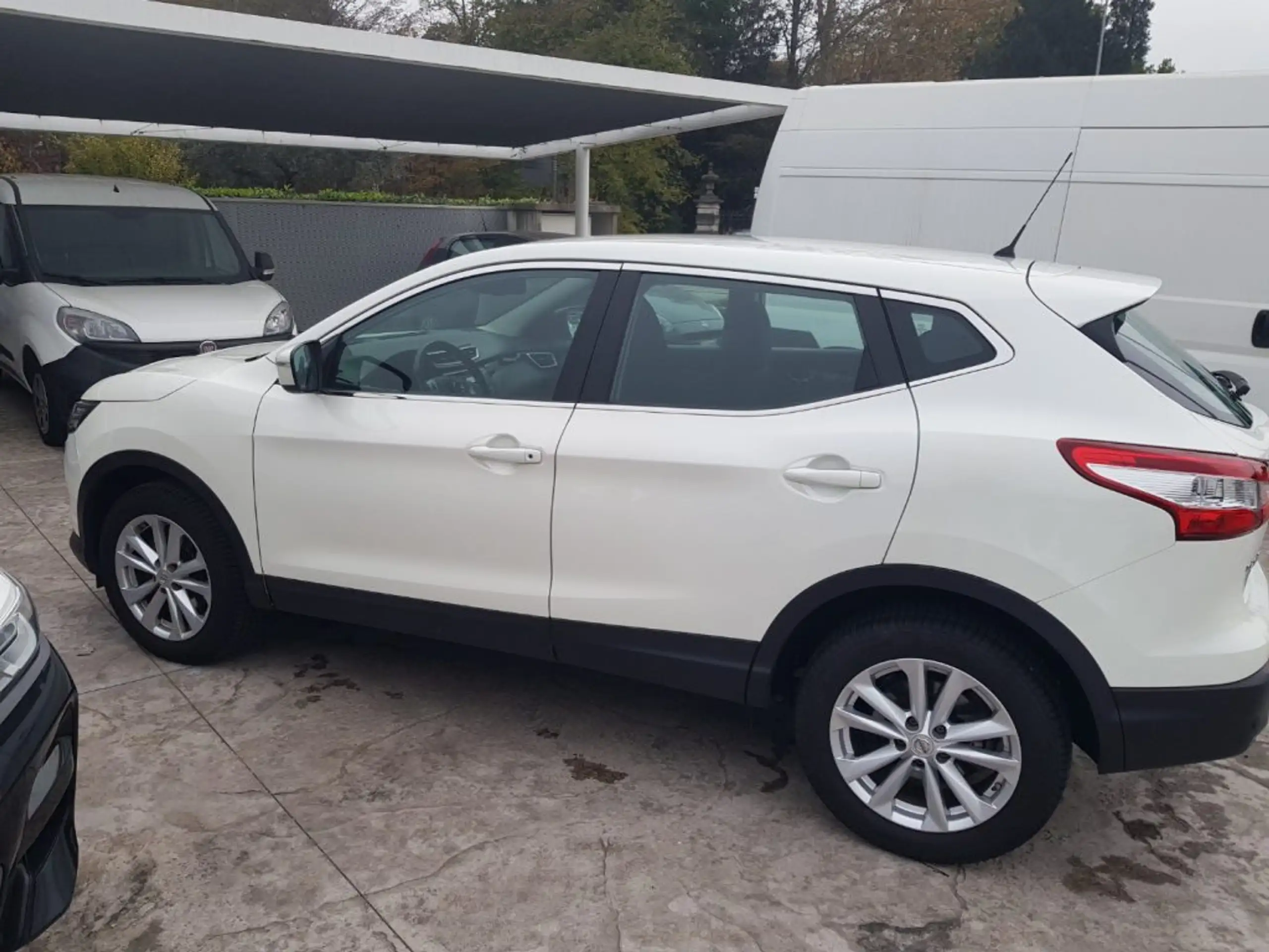 Nissan - Qashqai