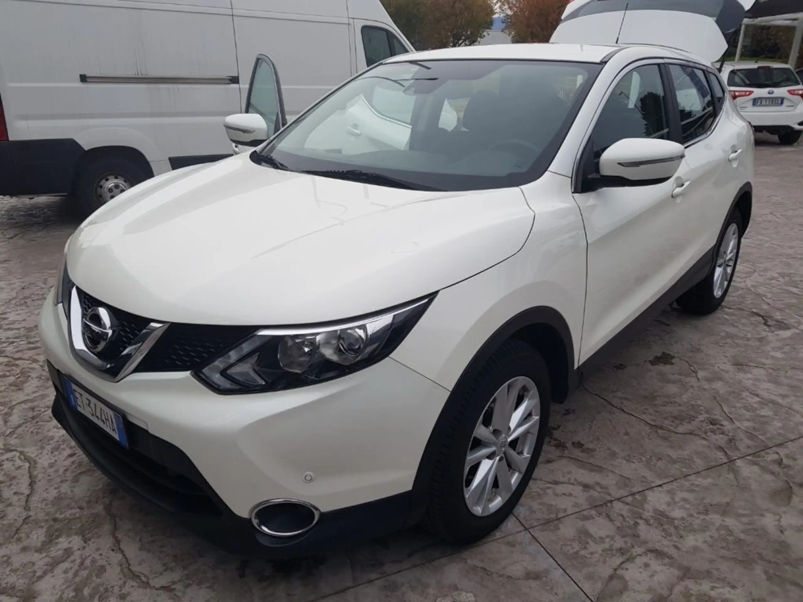 Nissan - Qashqai