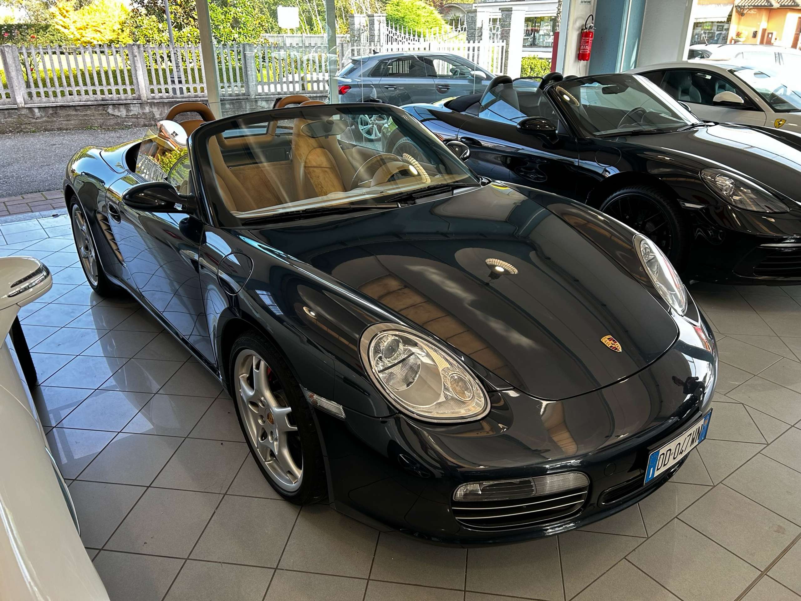 Porsche - Boxster