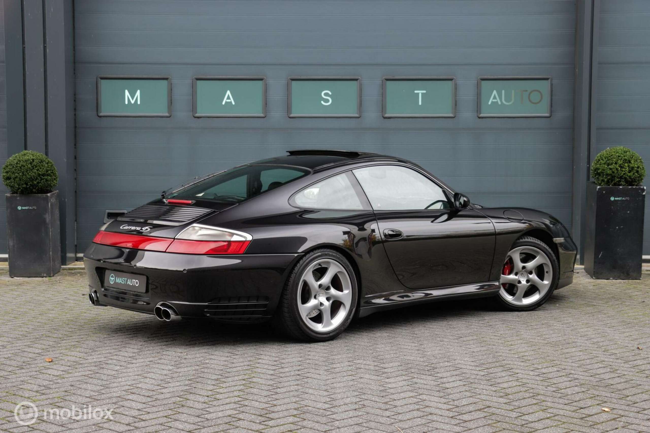 Porsche - 996