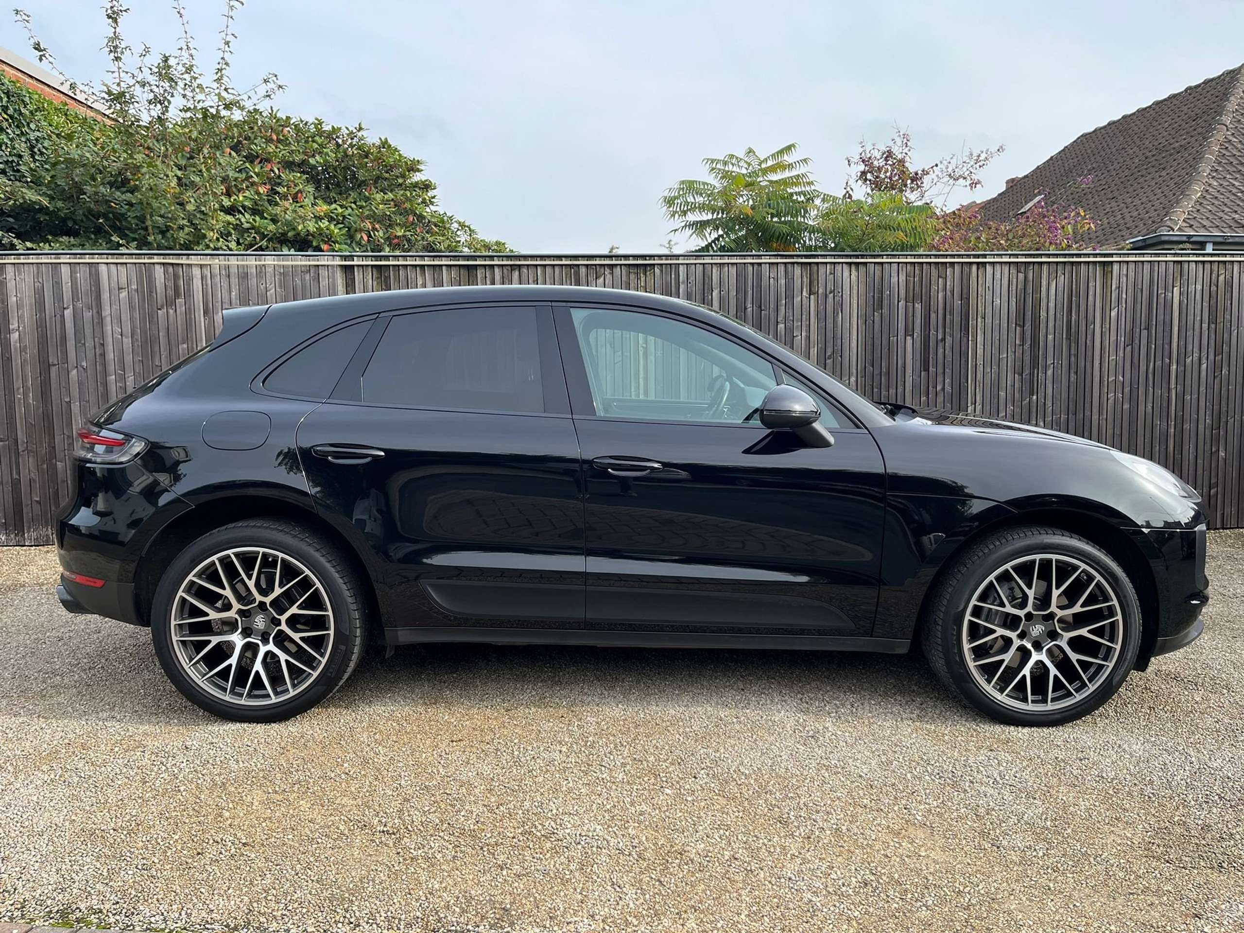 Porsche - Macan