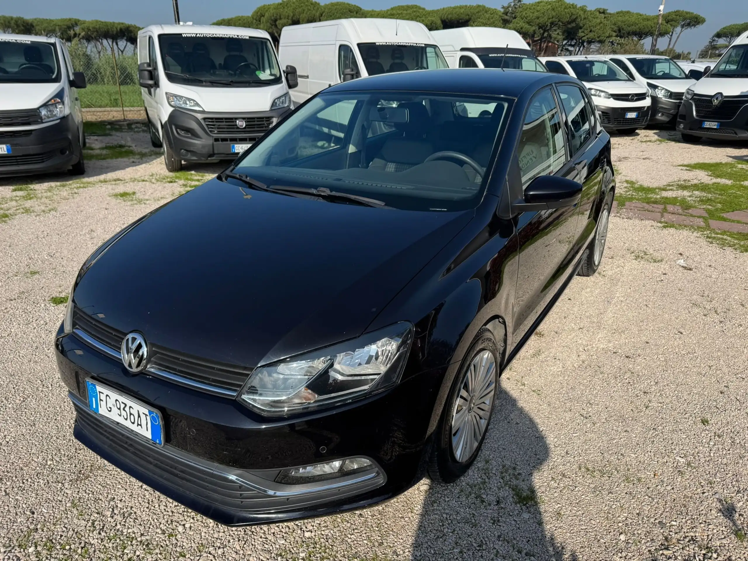 Volkswagen - Polo