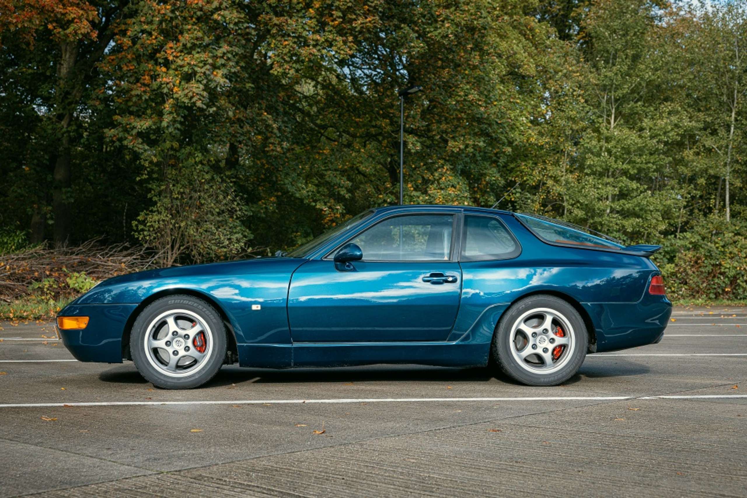 Porsche - 968