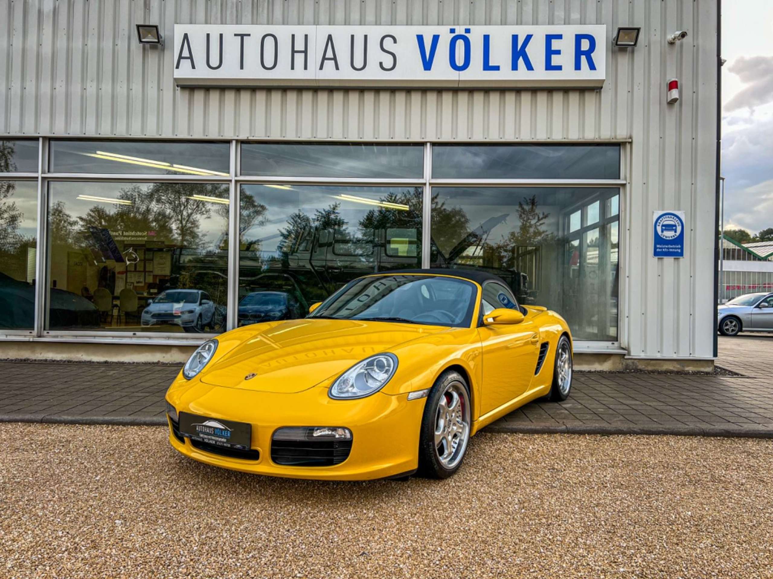 Porsche - Boxster