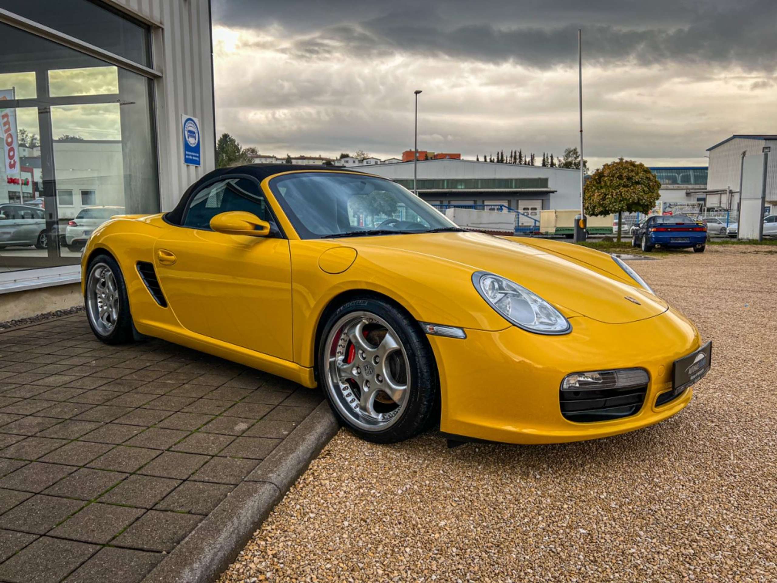 Porsche - Boxster