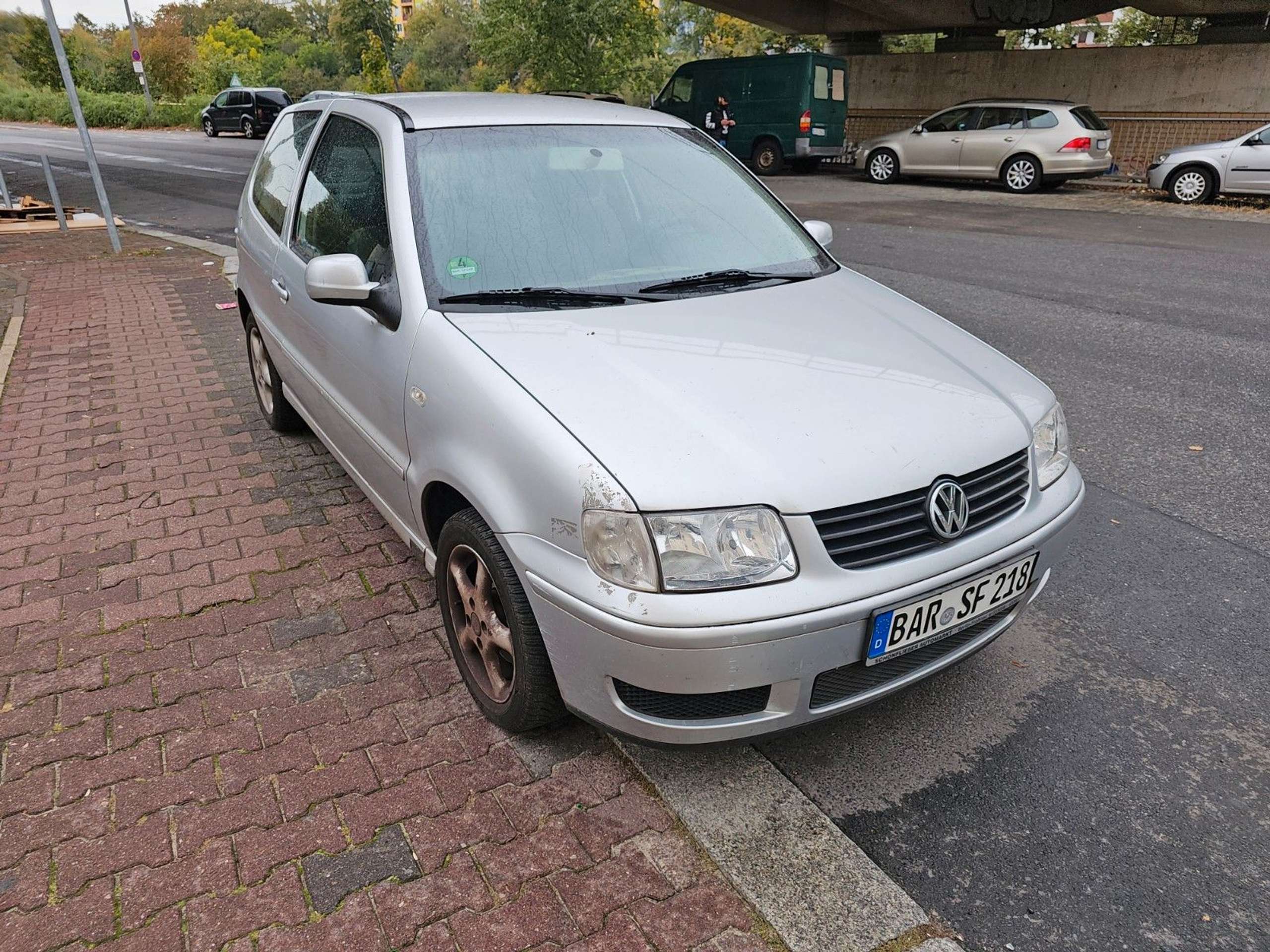 Volkswagen - Polo