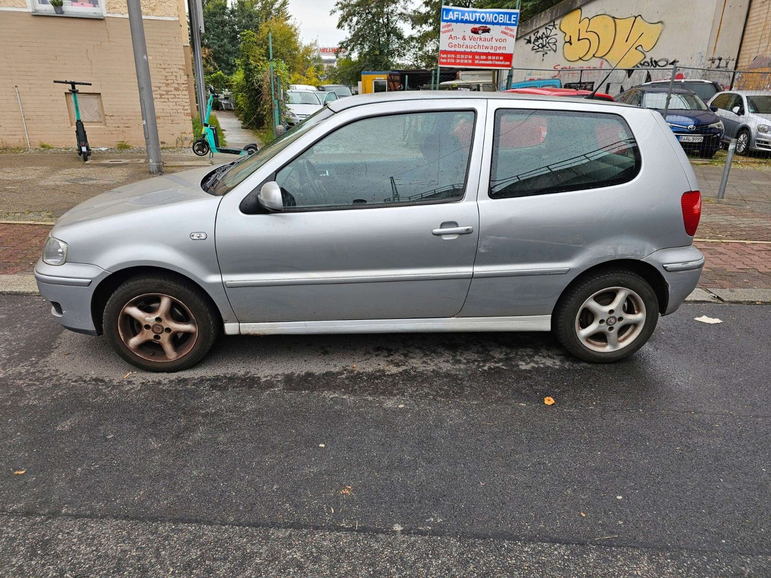 Volkswagen - Polo