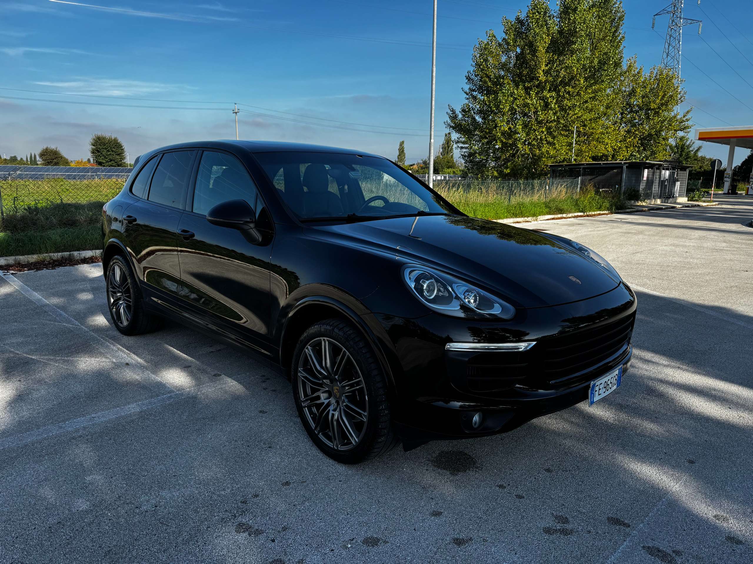 Porsche - Cayenne