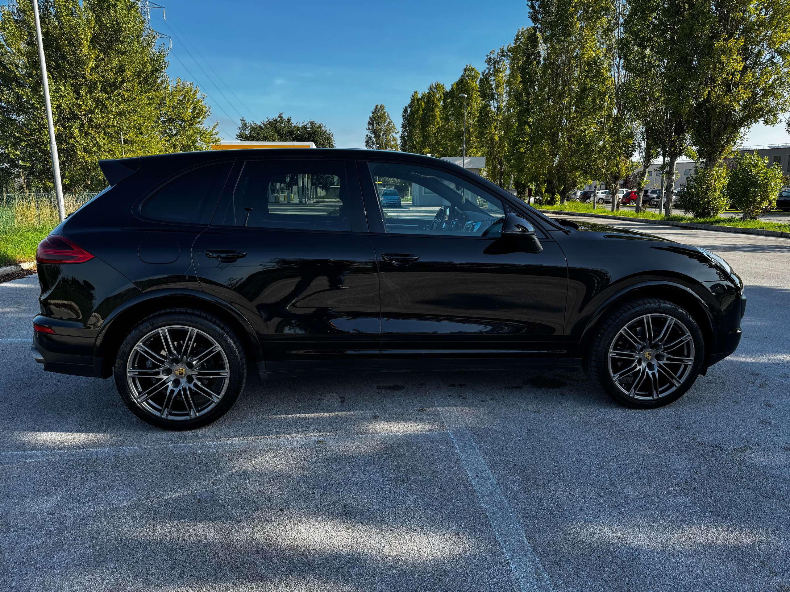 Porsche - Cayenne