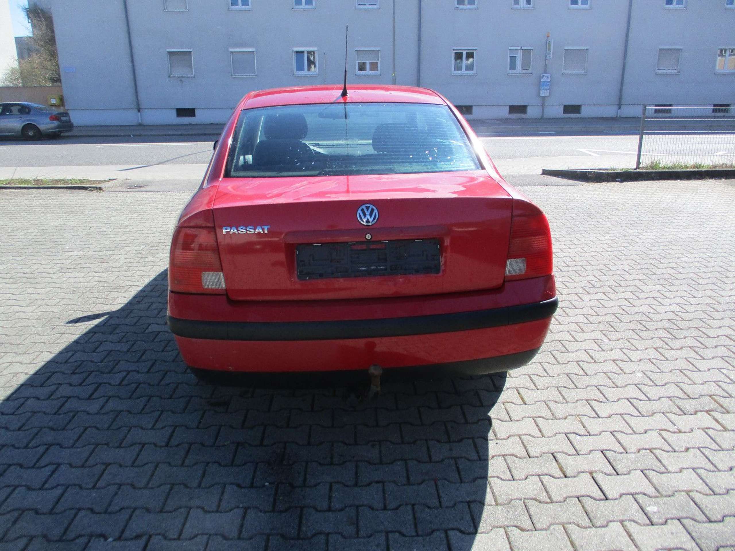 Volkswagen - Passat