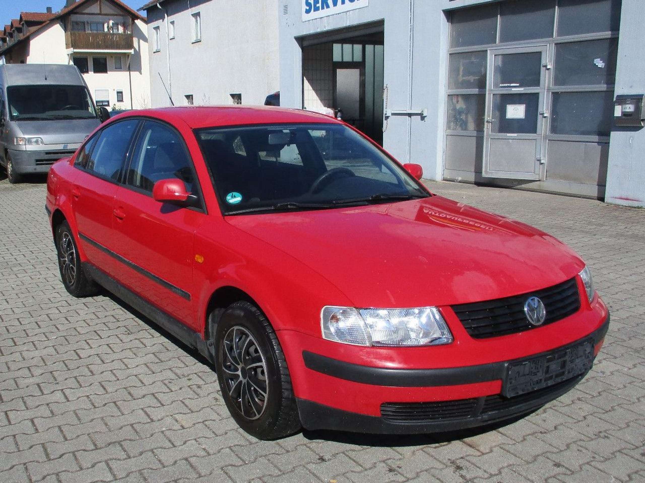 Volkswagen - Passat