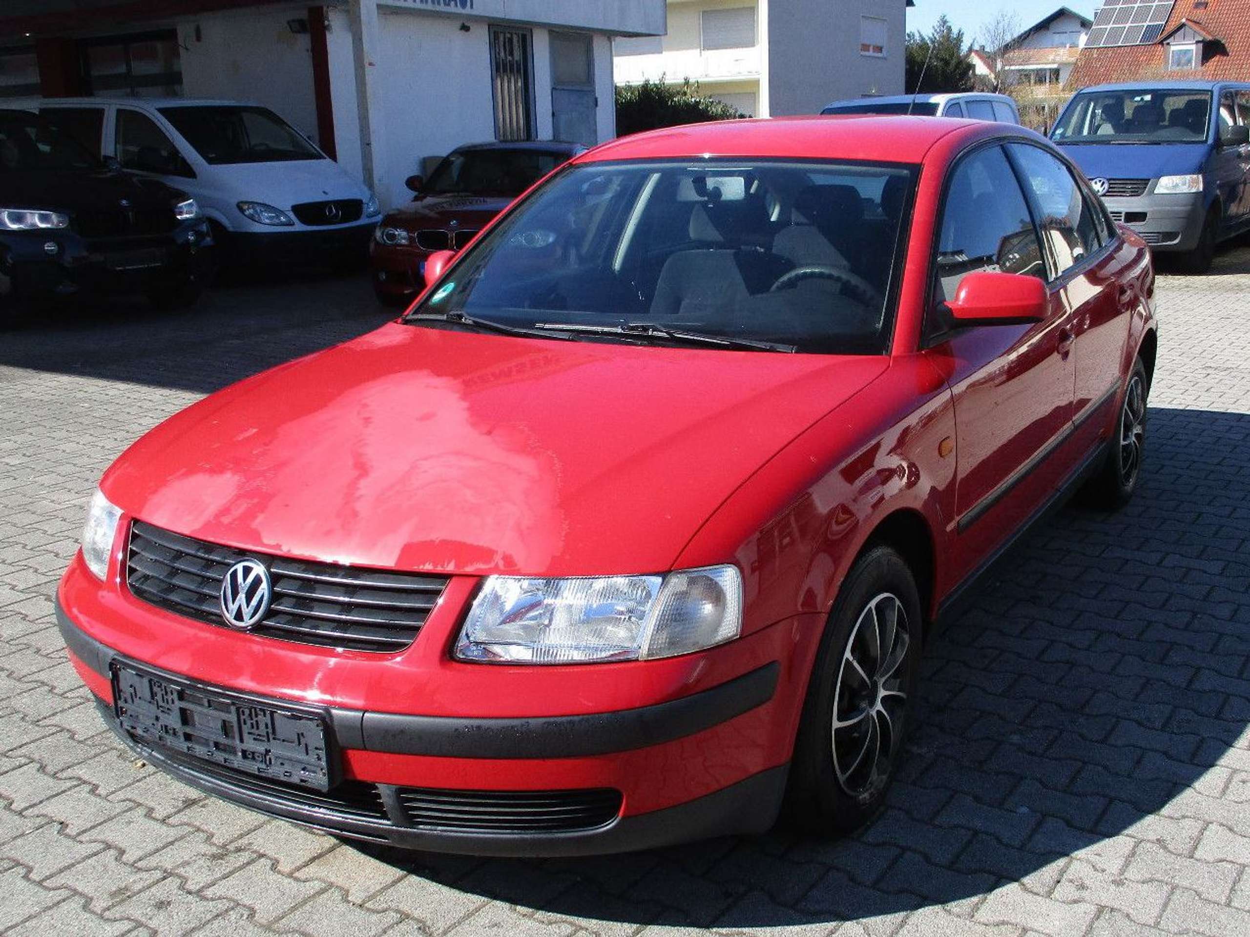 Volkswagen - Passat