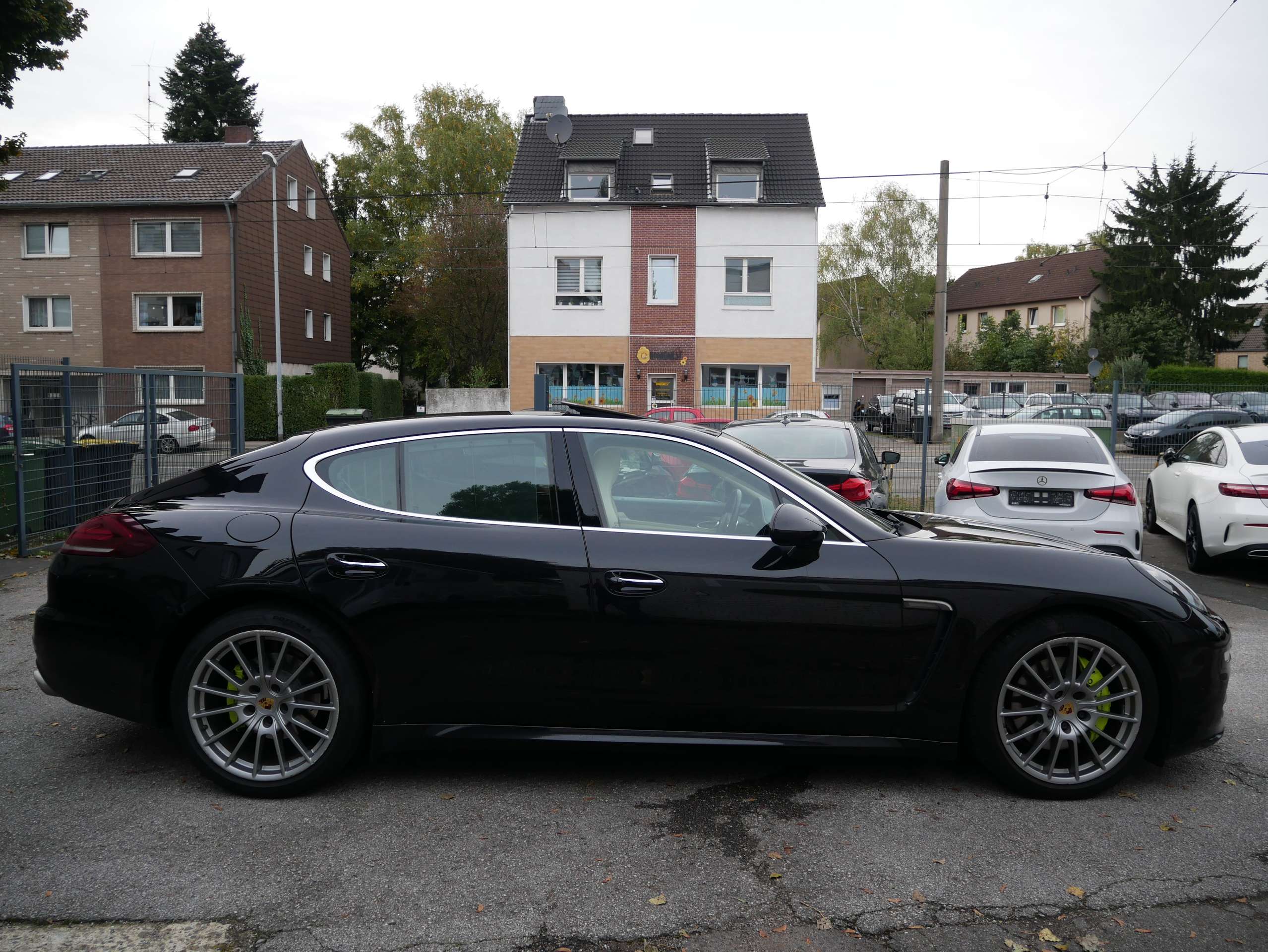 Porsche - Panamera