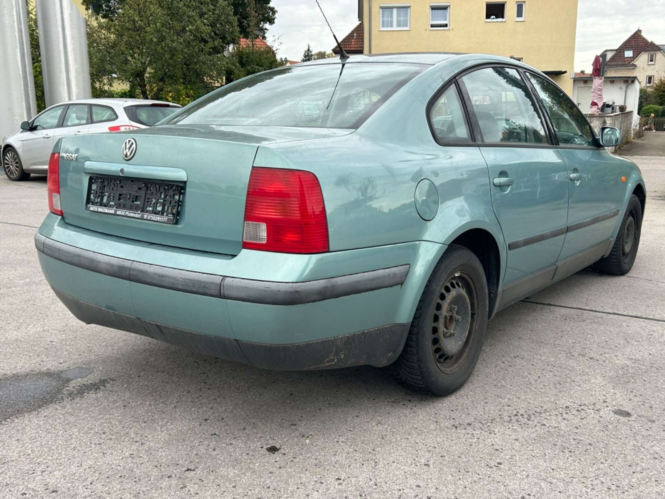 Volkswagen - Passat