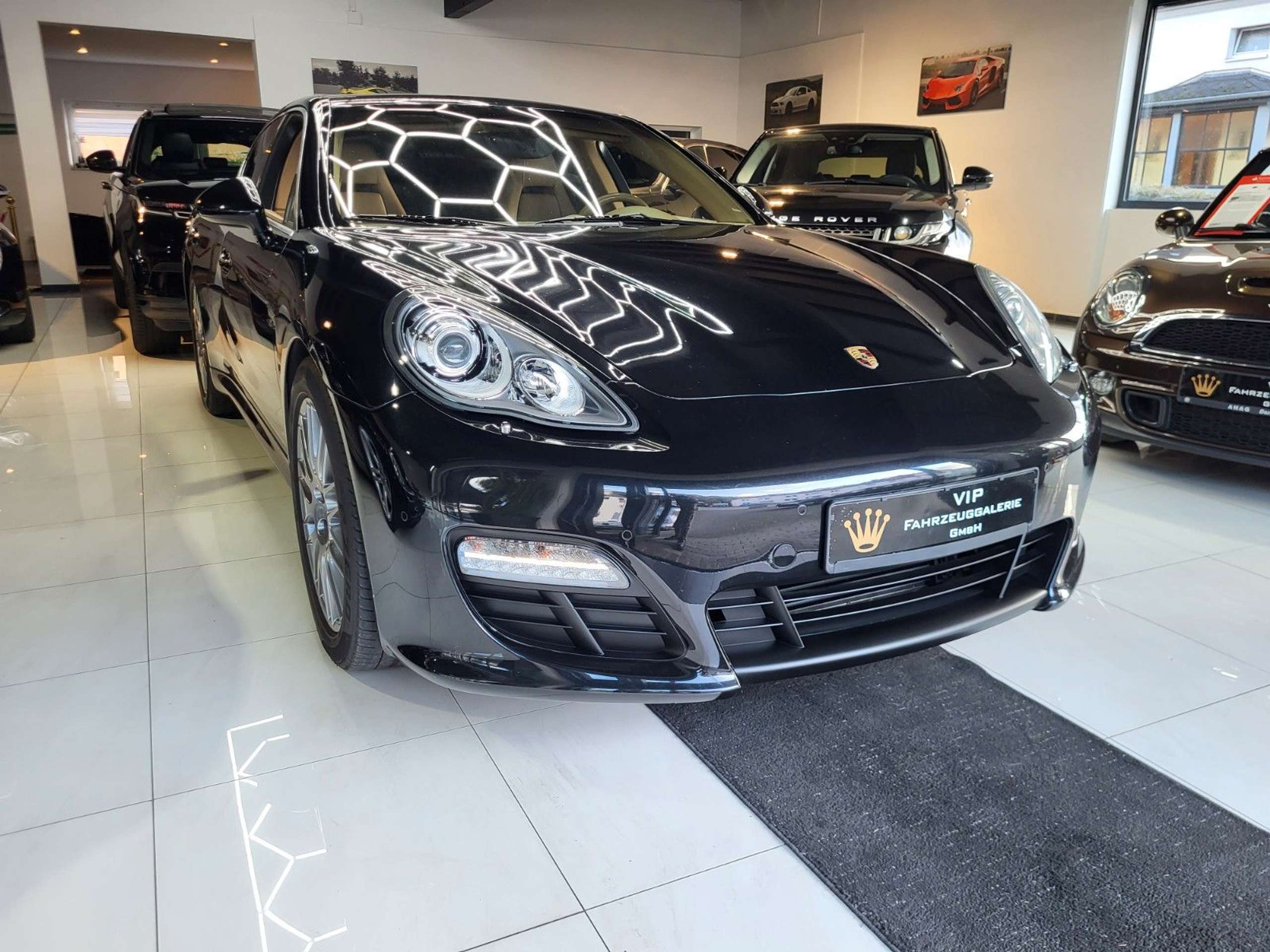 Porsche - Panamera