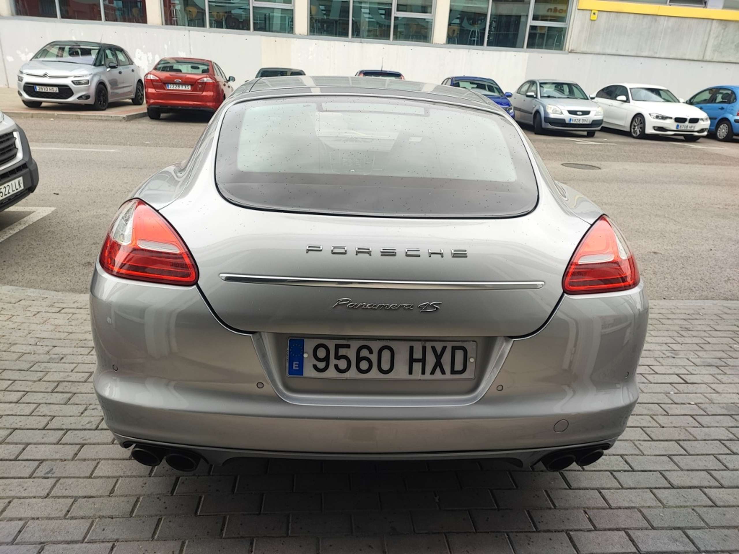 Porsche - Panamera