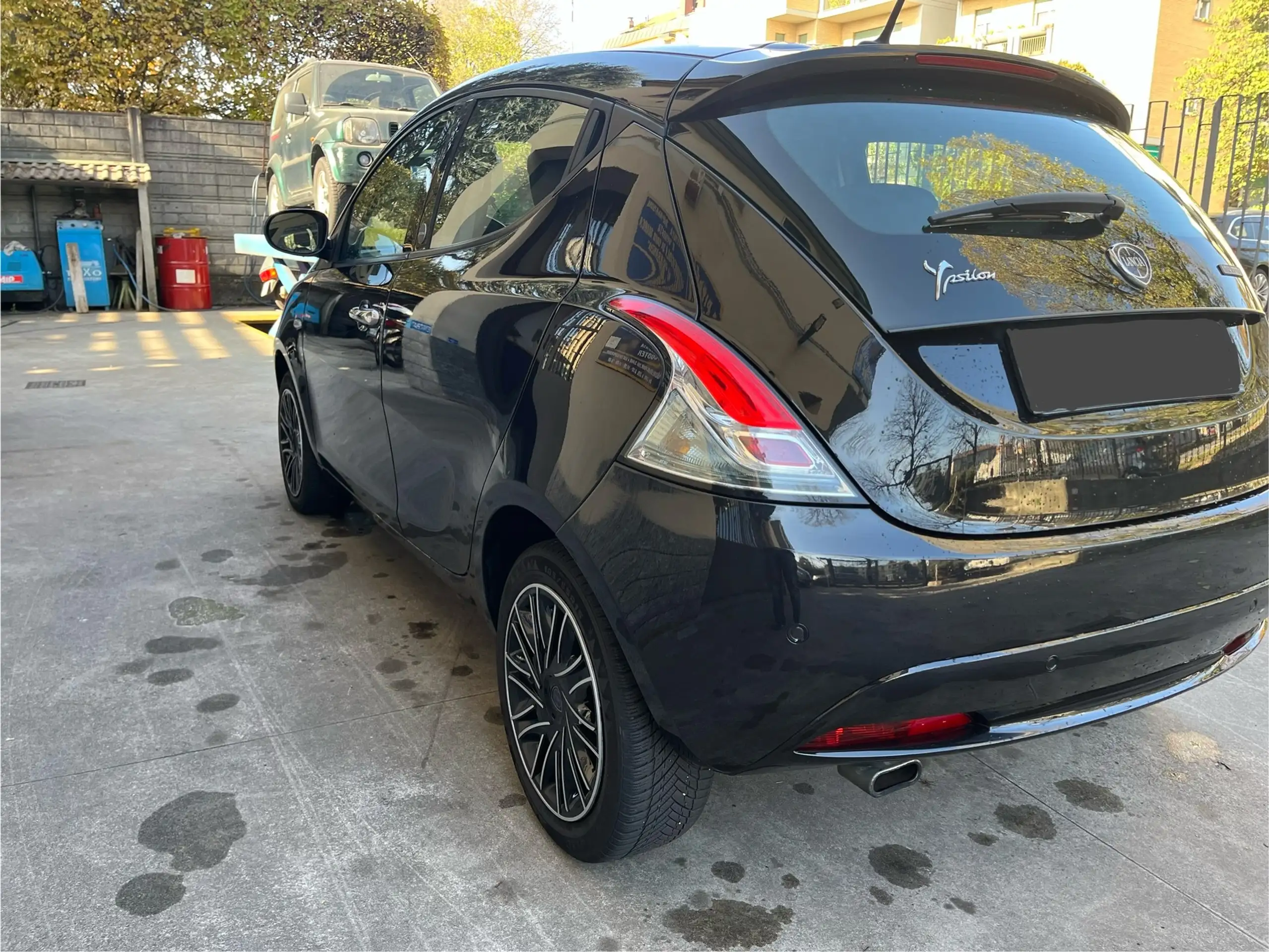 Lancia - Ypsilon