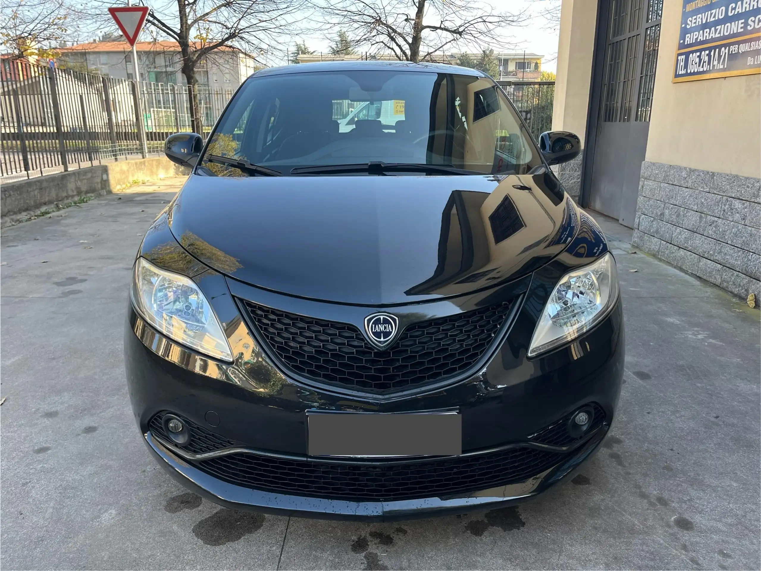 Lancia - Ypsilon