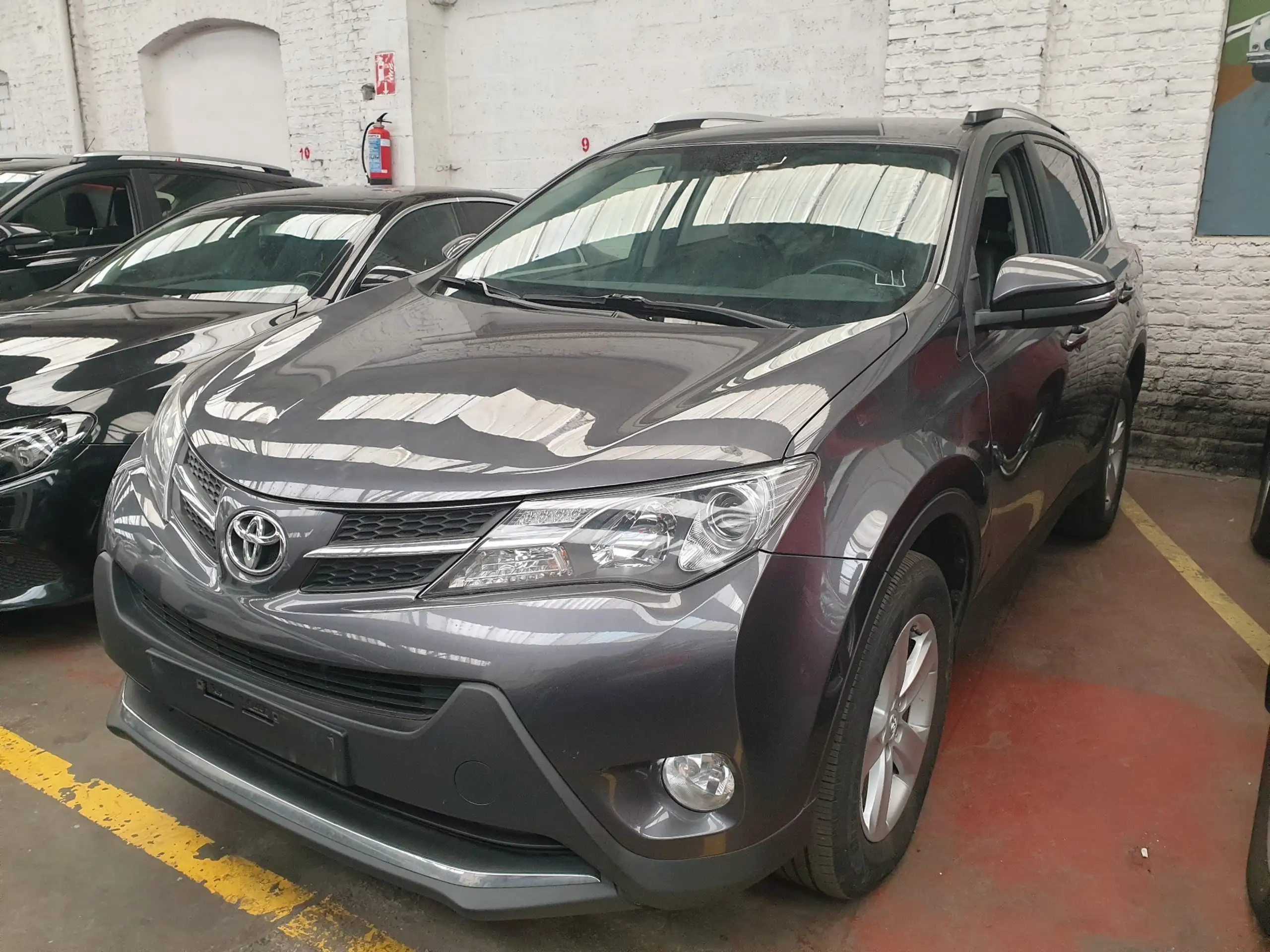 Toyota - RAV 4