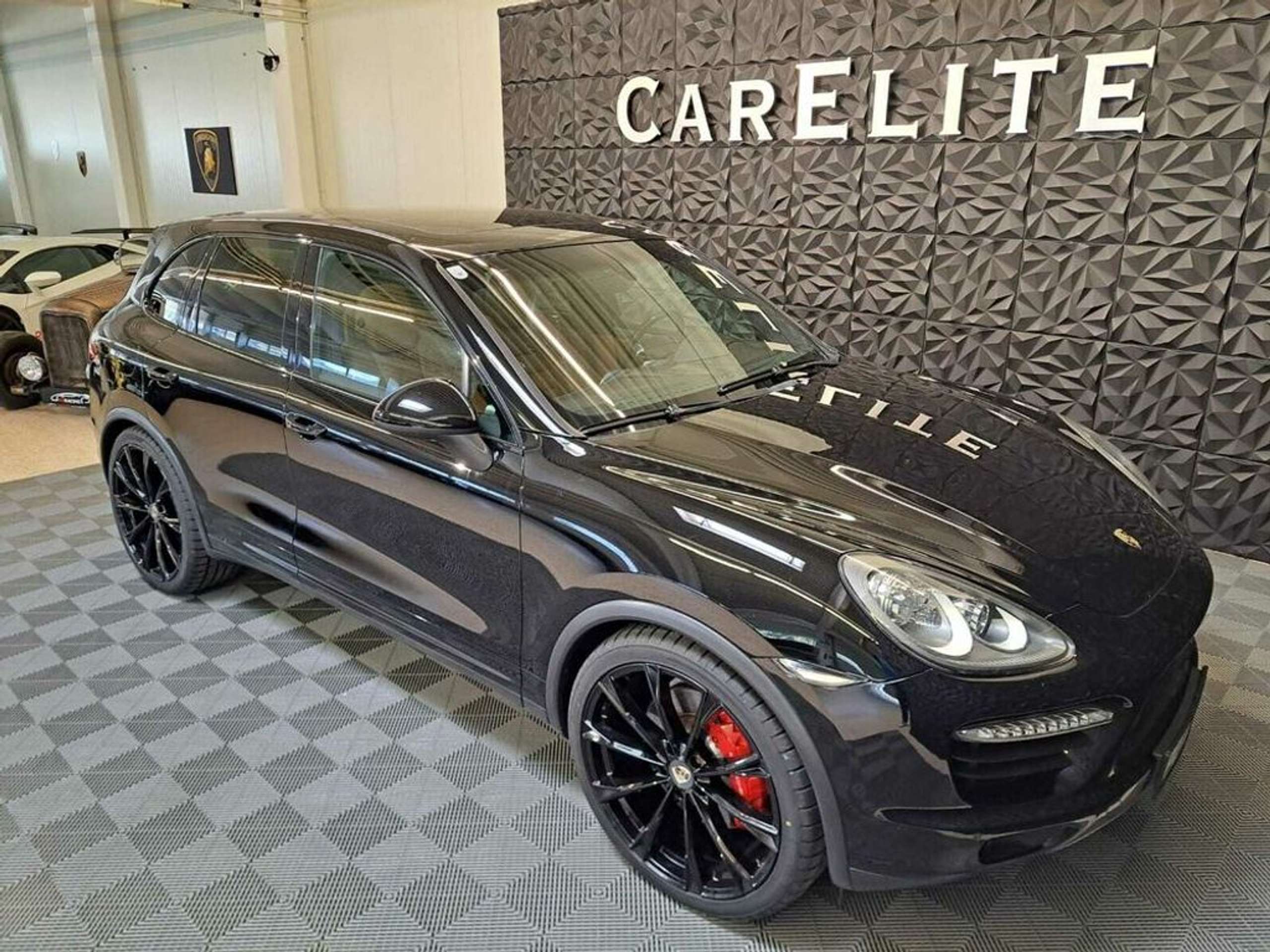 Porsche - Cayenne