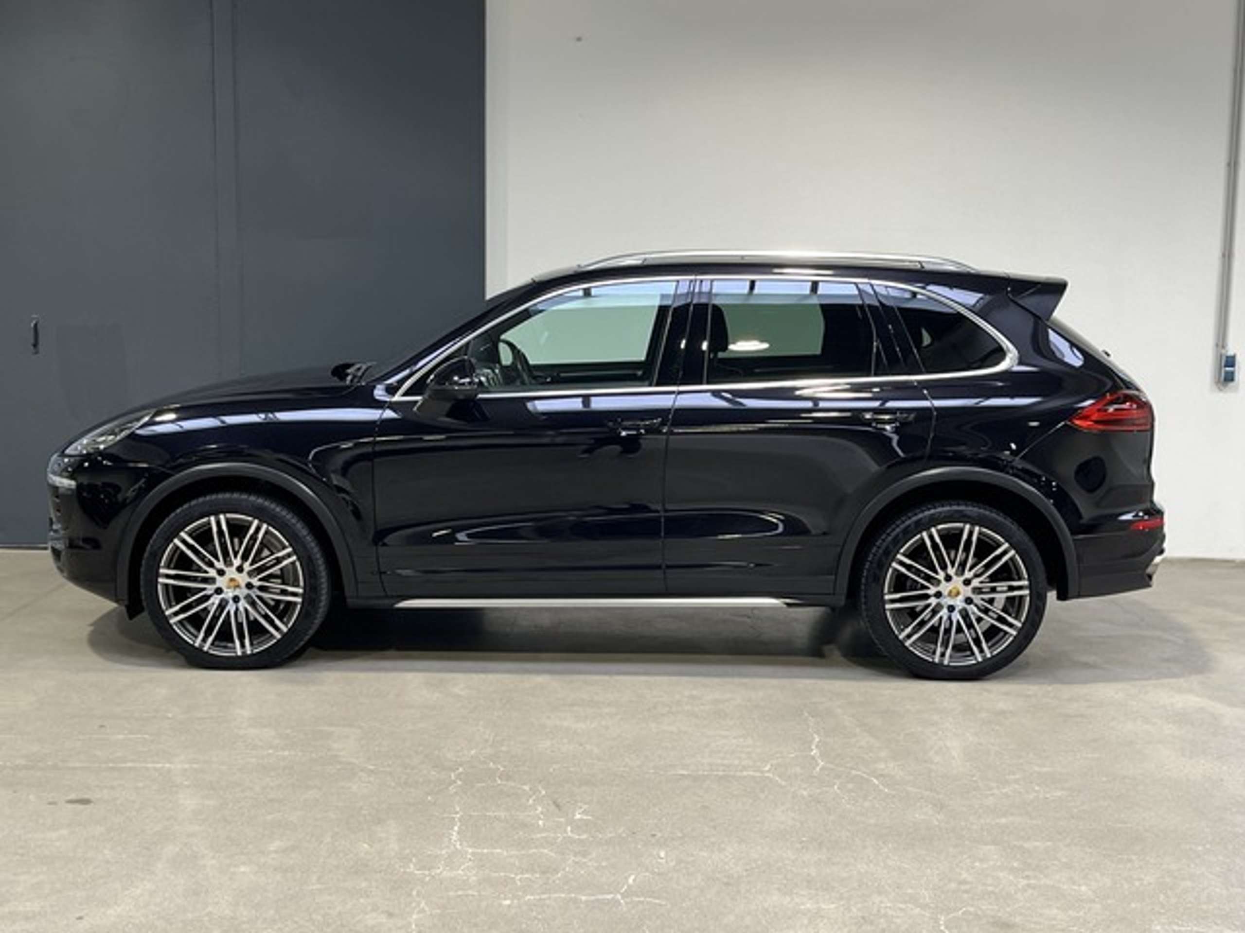 Porsche - Cayenne