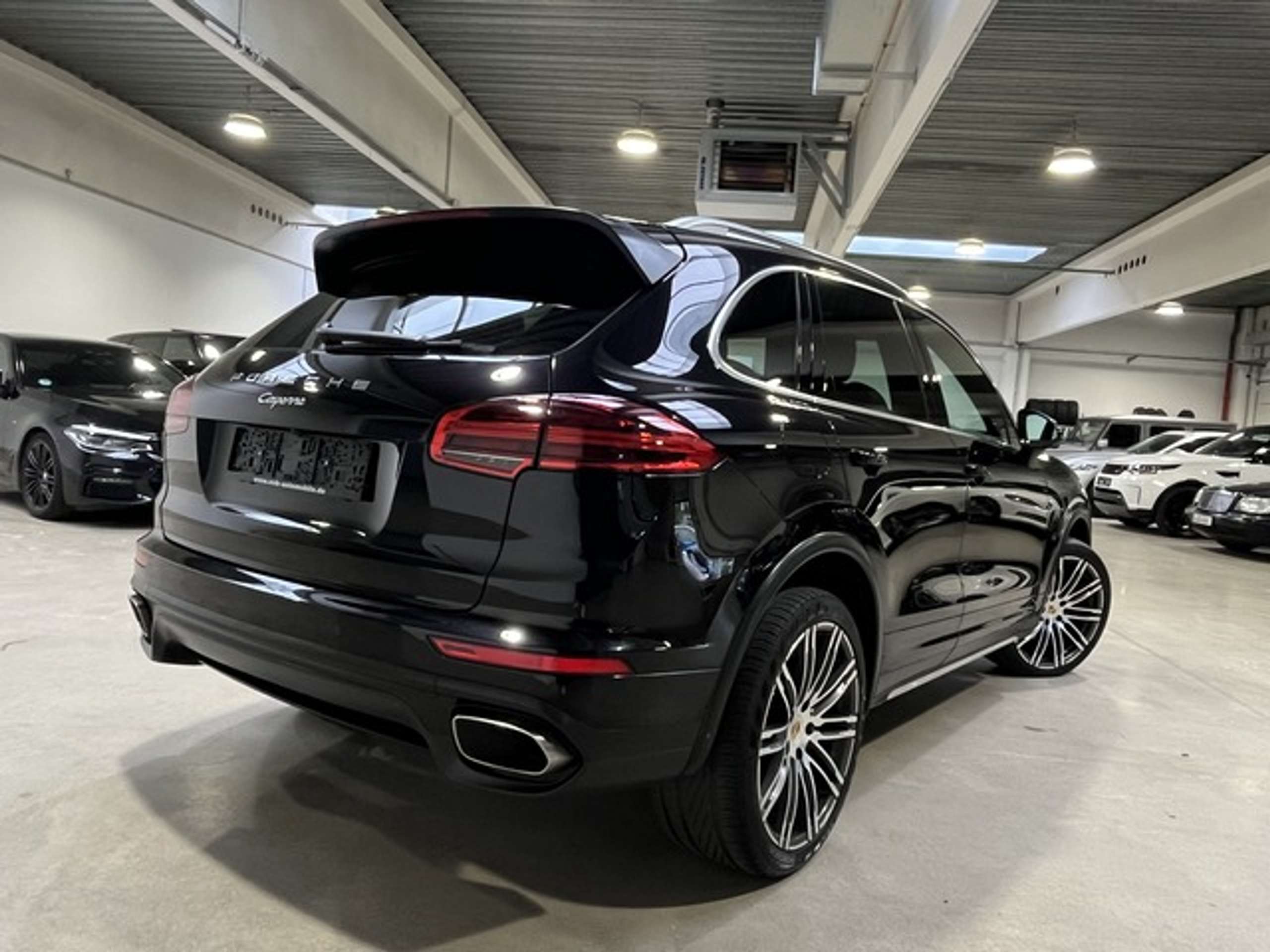 Porsche - Cayenne