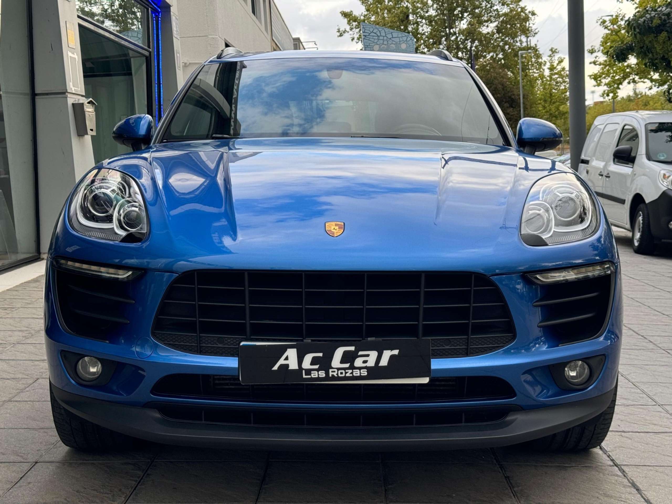 Porsche - Macan