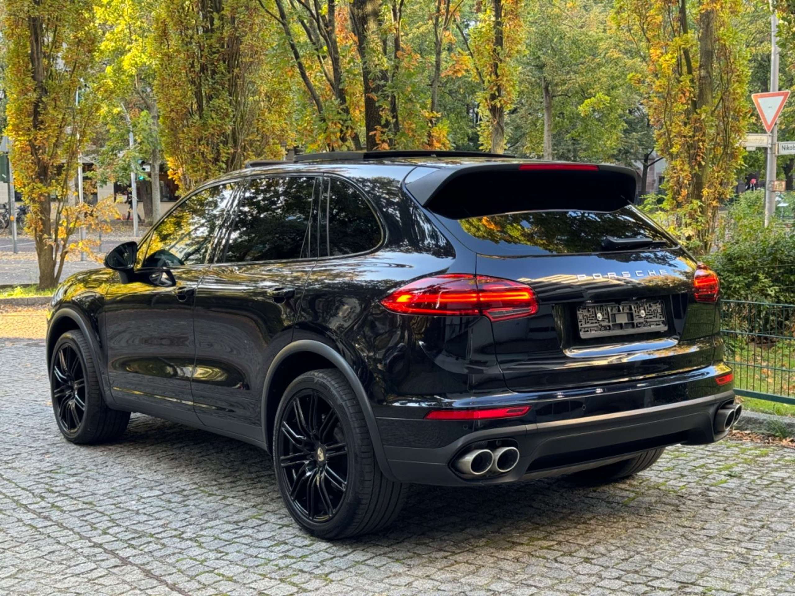 Porsche - Cayenne