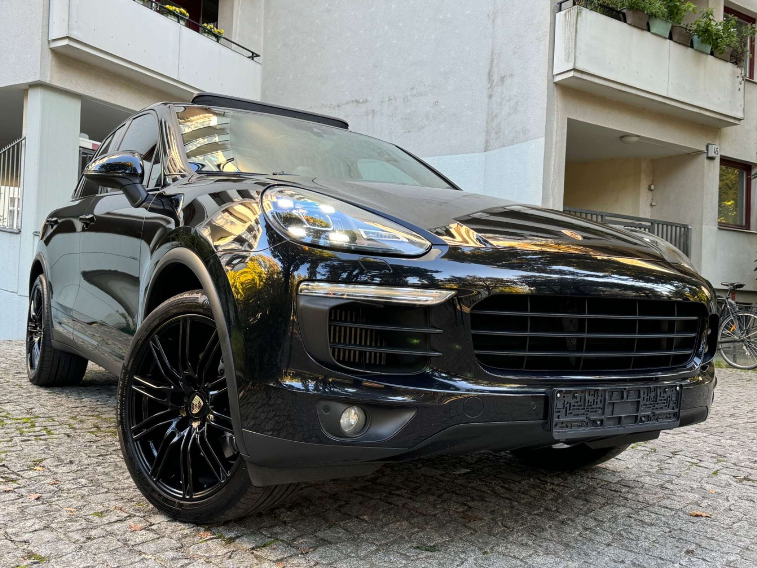 Porsche - Cayenne