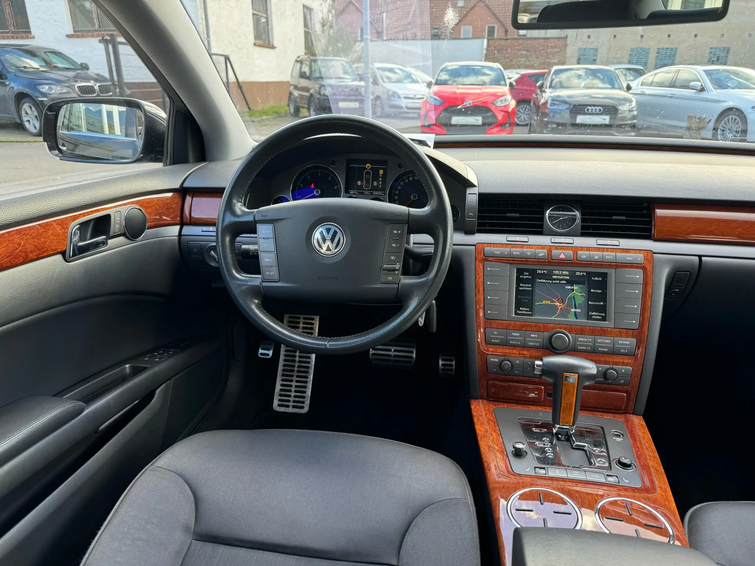 Volkswagen - Phaeton