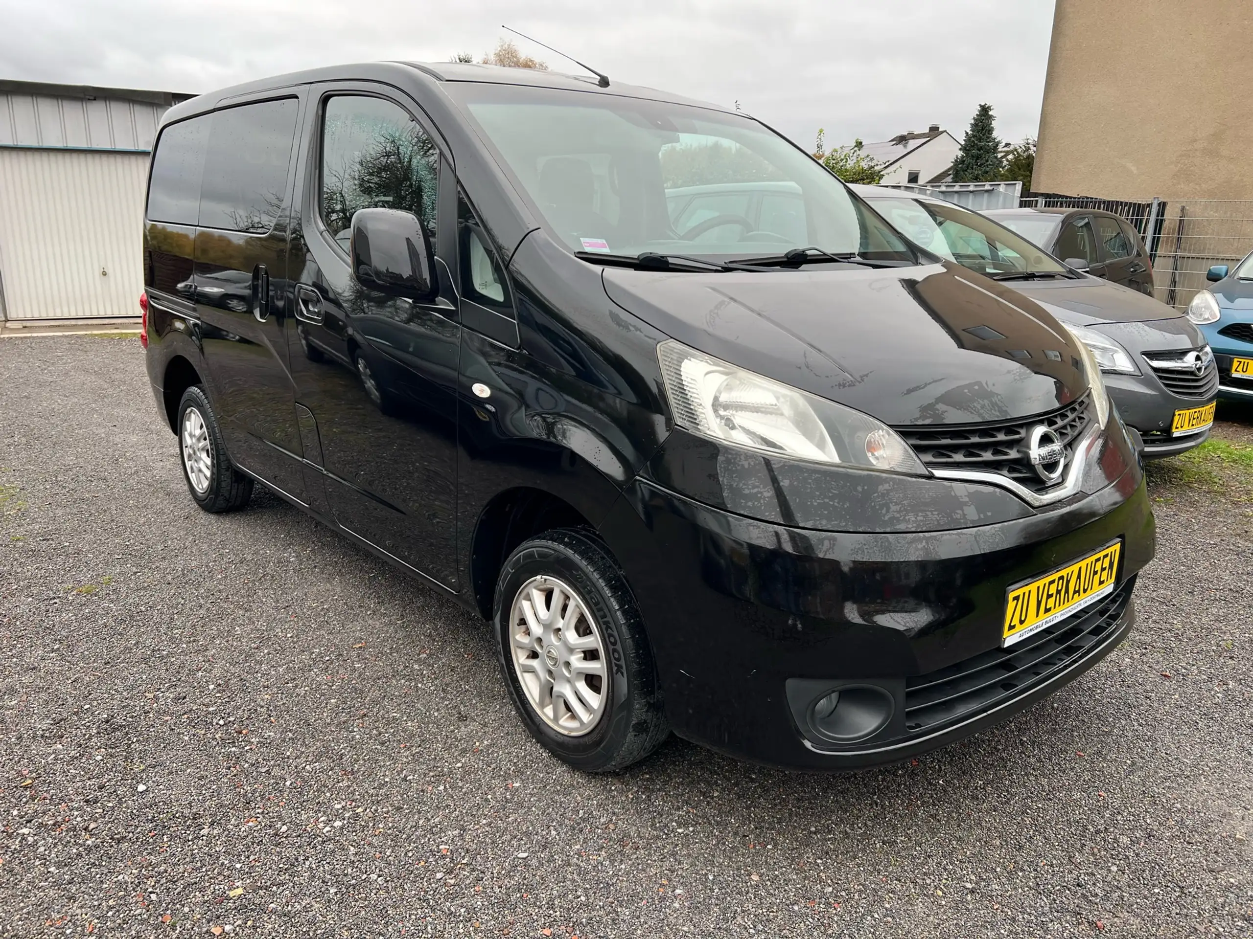 Nissan - NV200