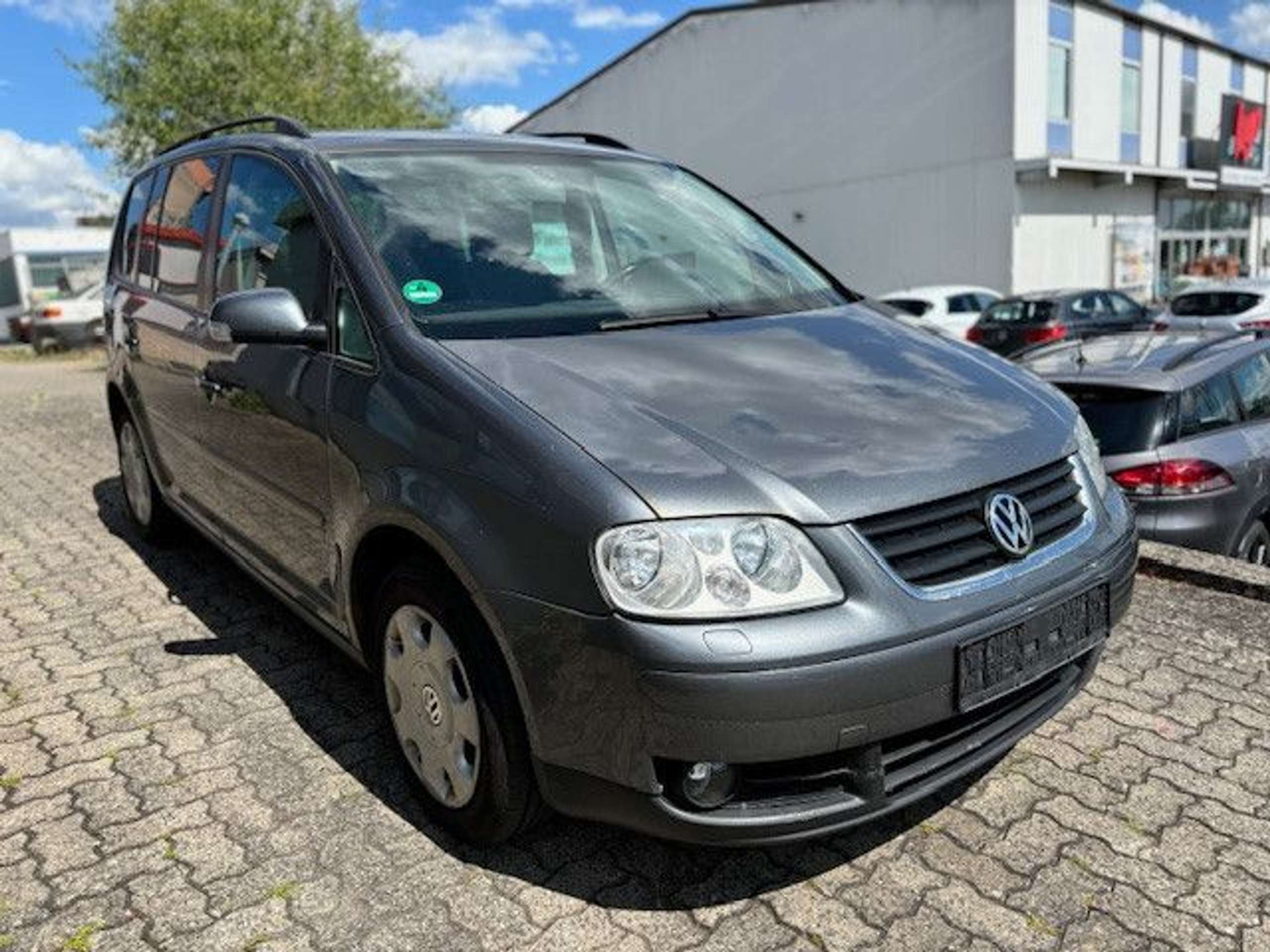 Volkswagen - Touran