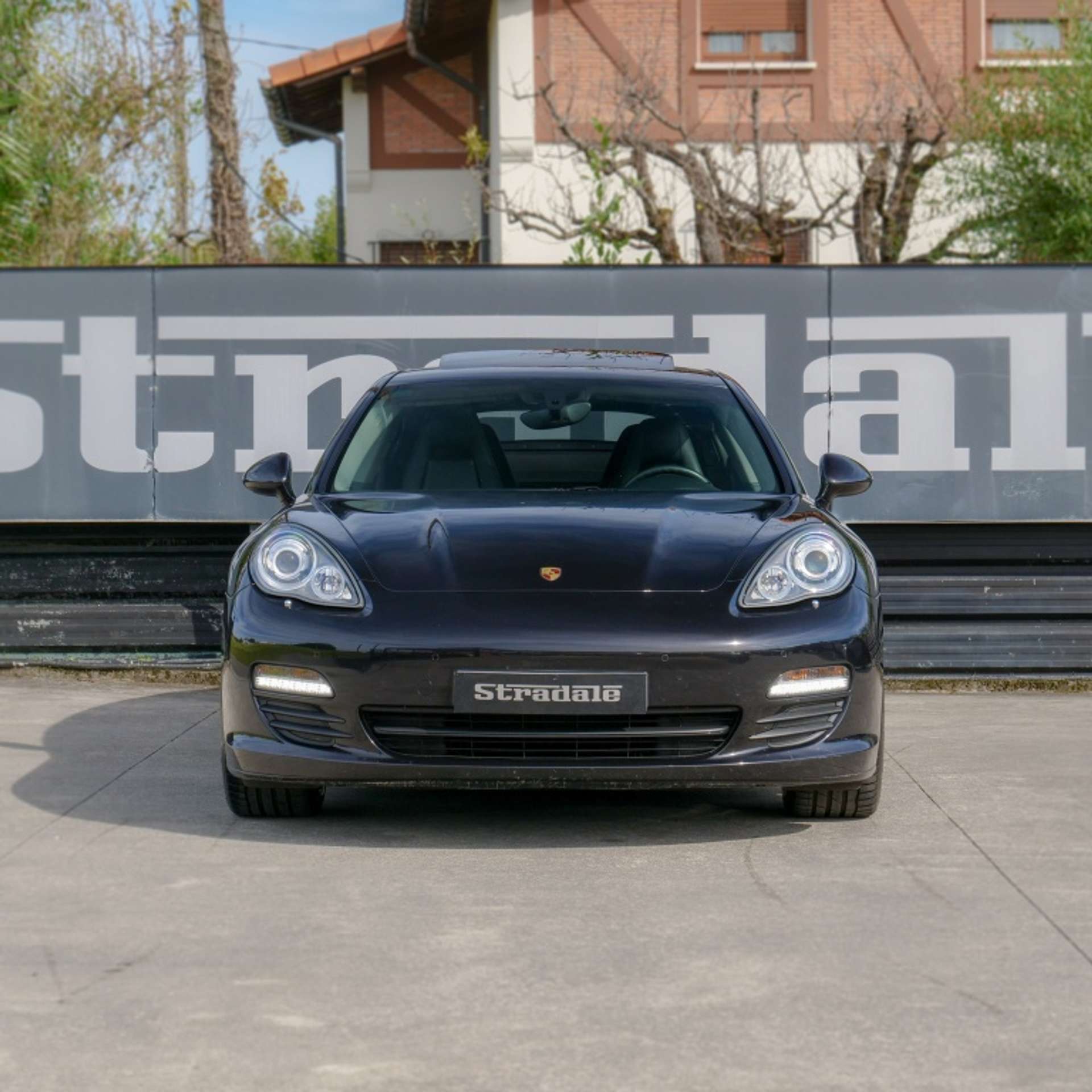 Porsche - Panamera