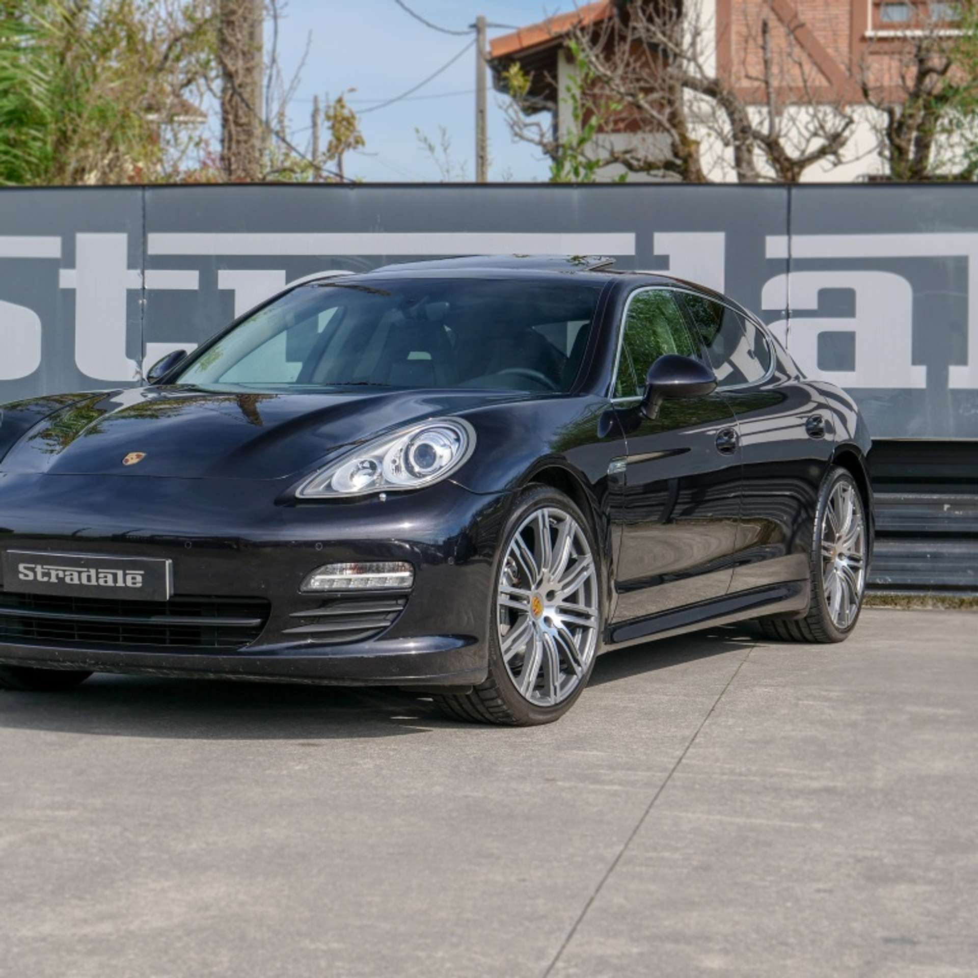 Porsche - Panamera