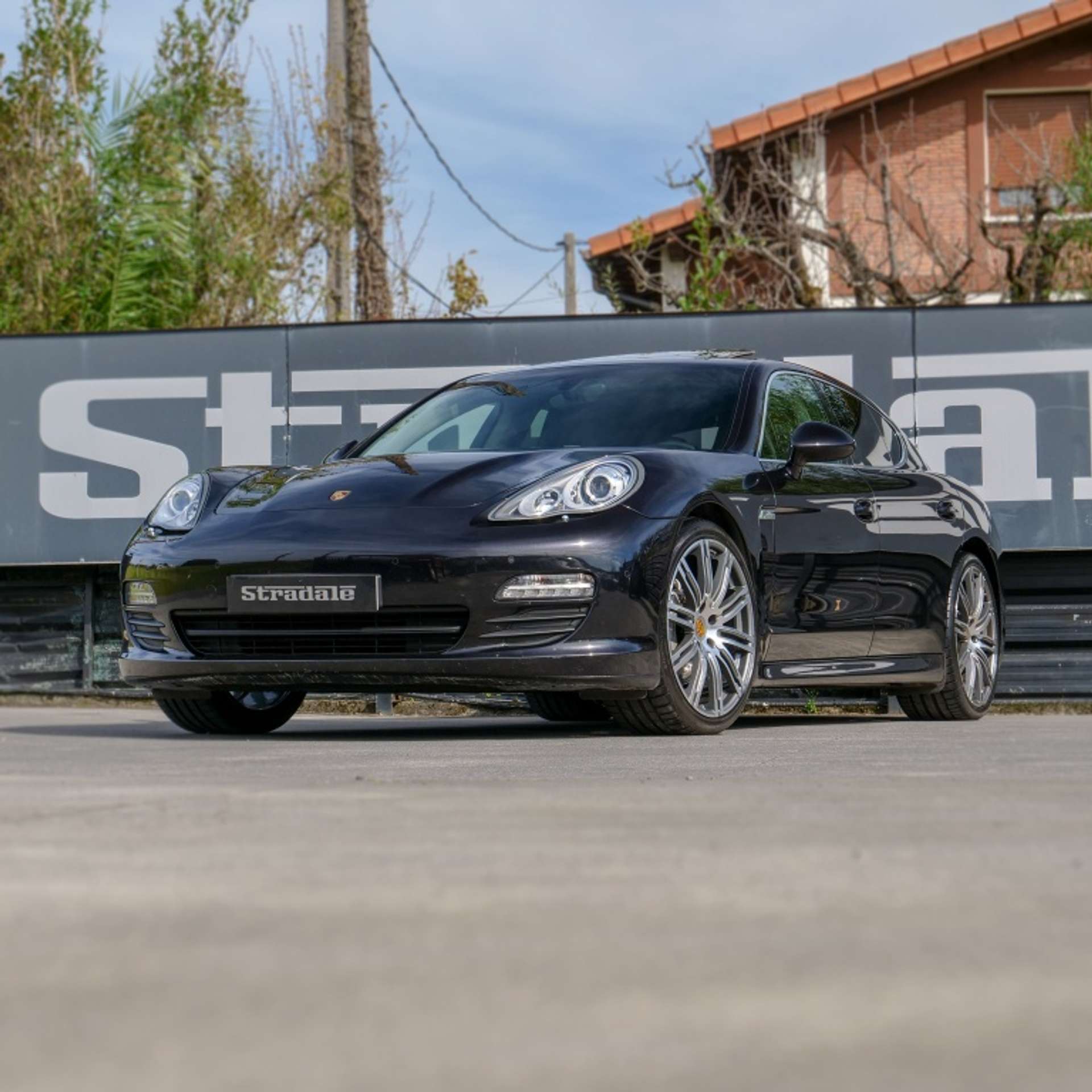 Porsche - Panamera