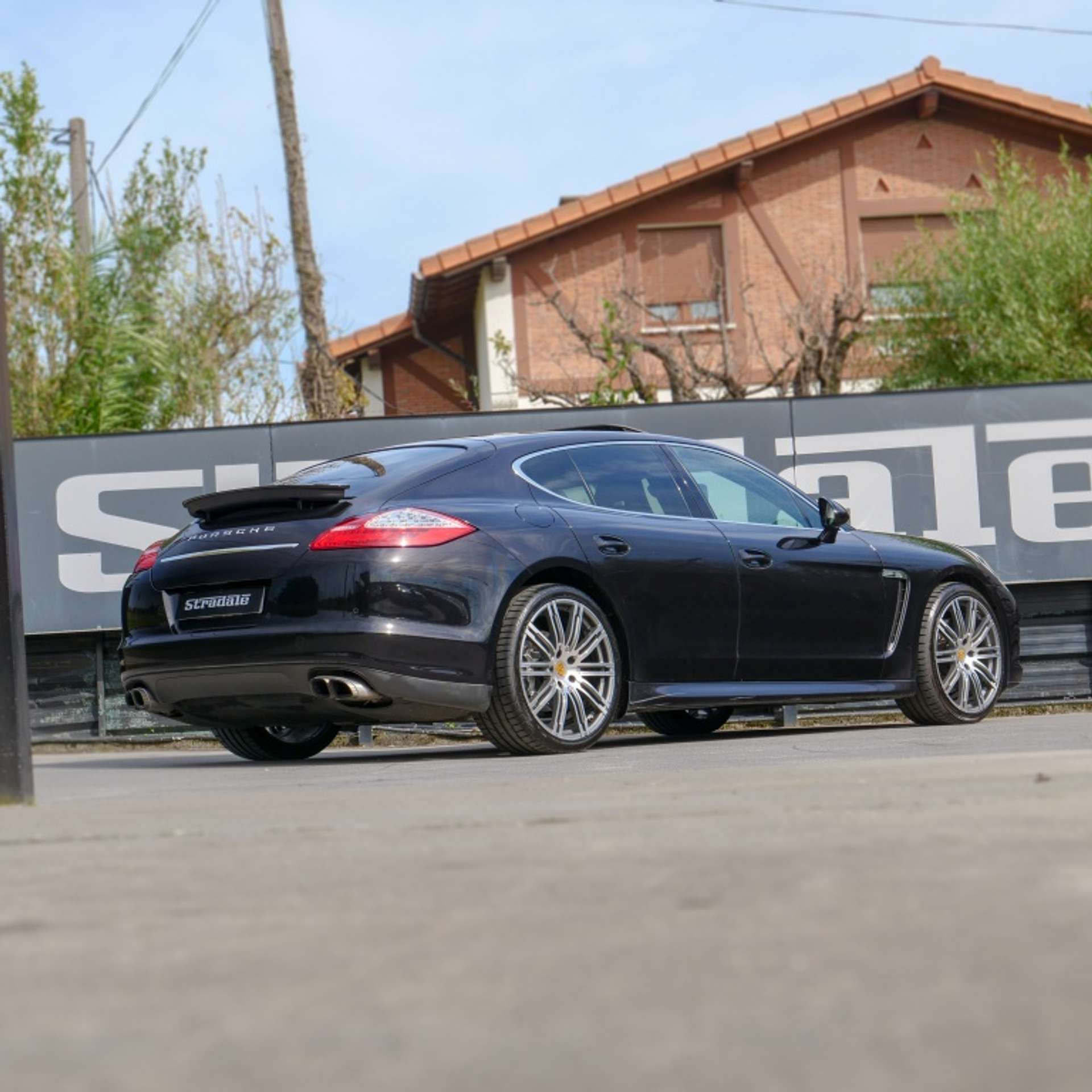 Porsche - Panamera