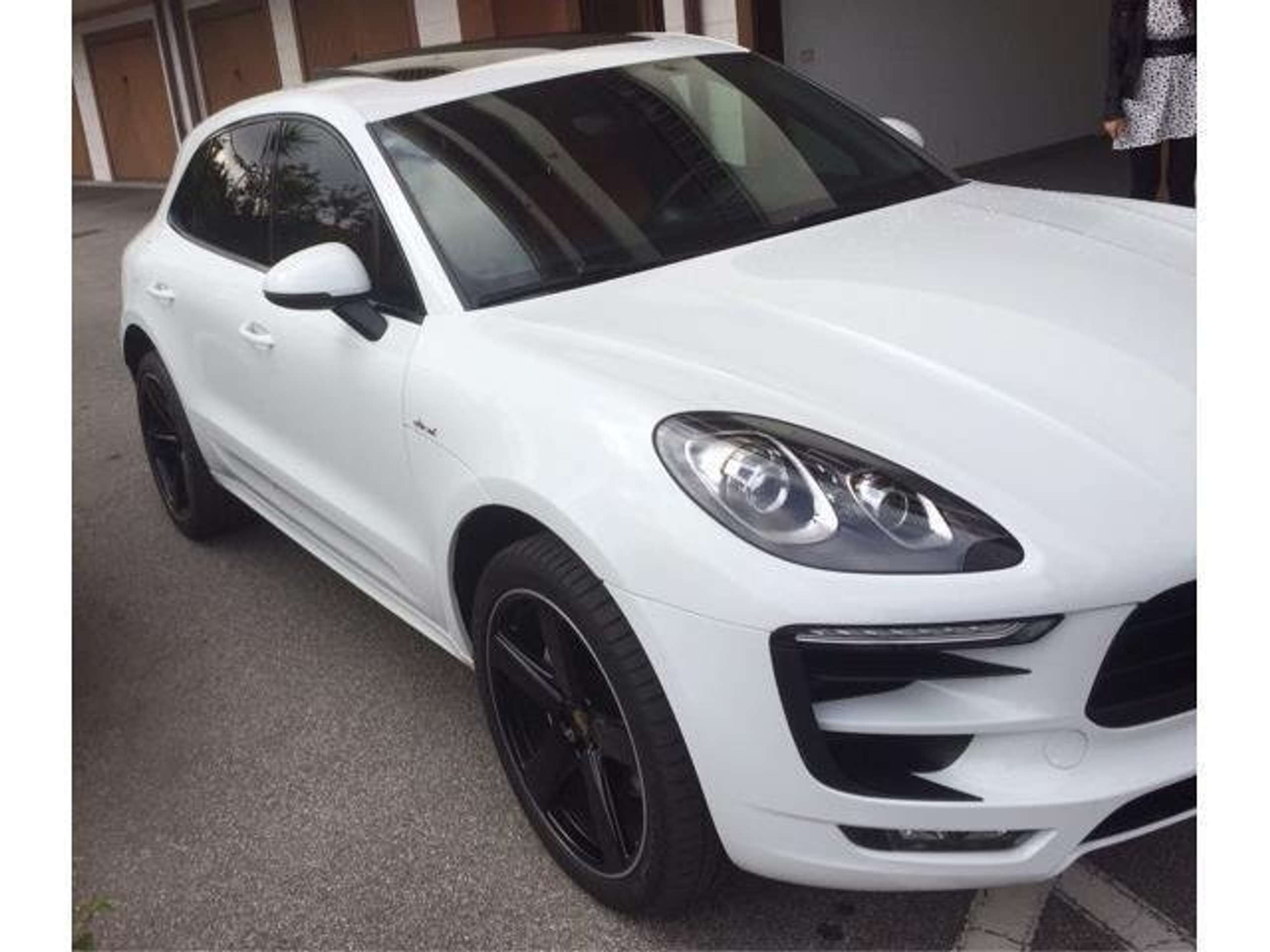 Porsche - Macan