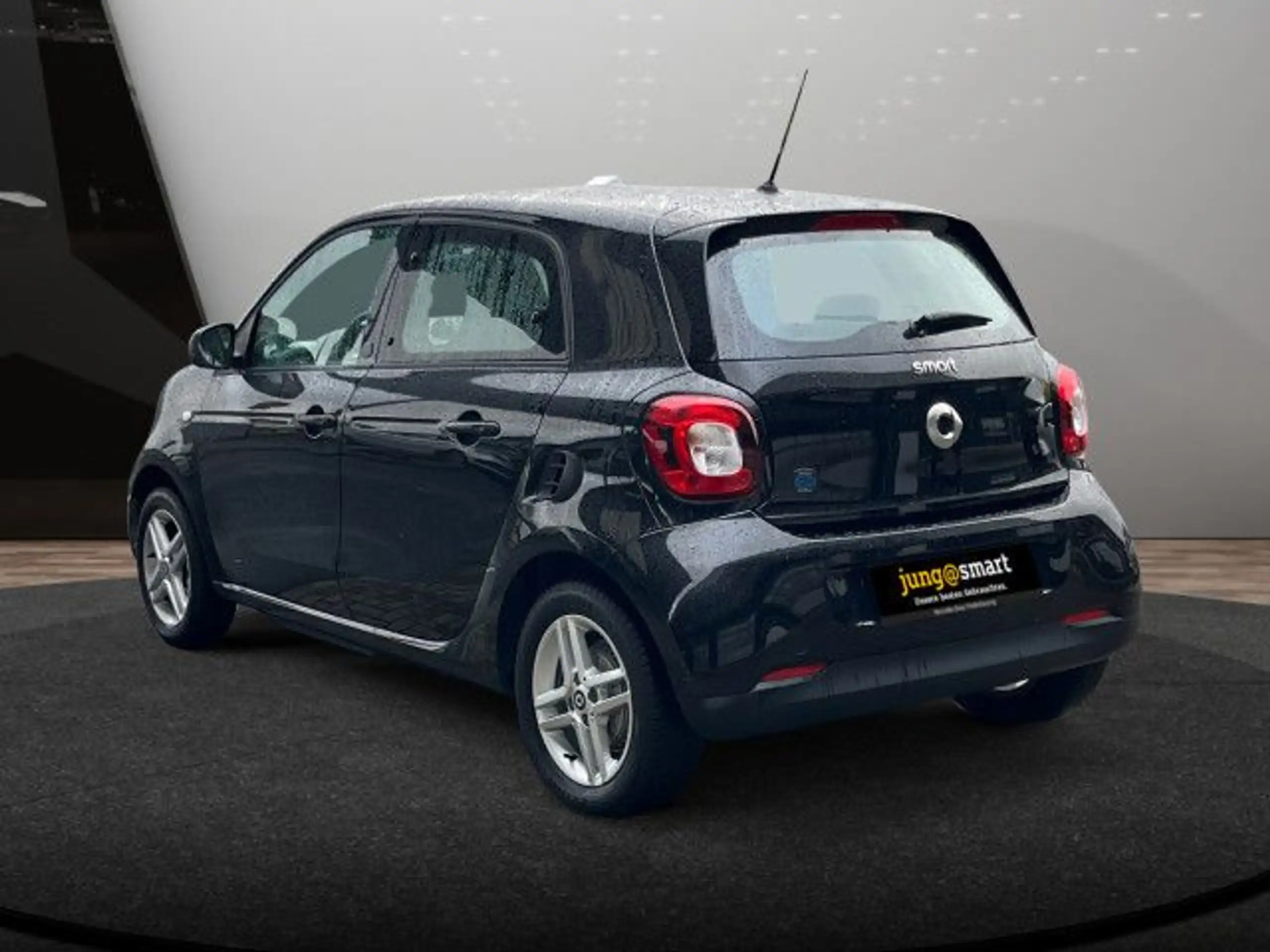 smart - forFour