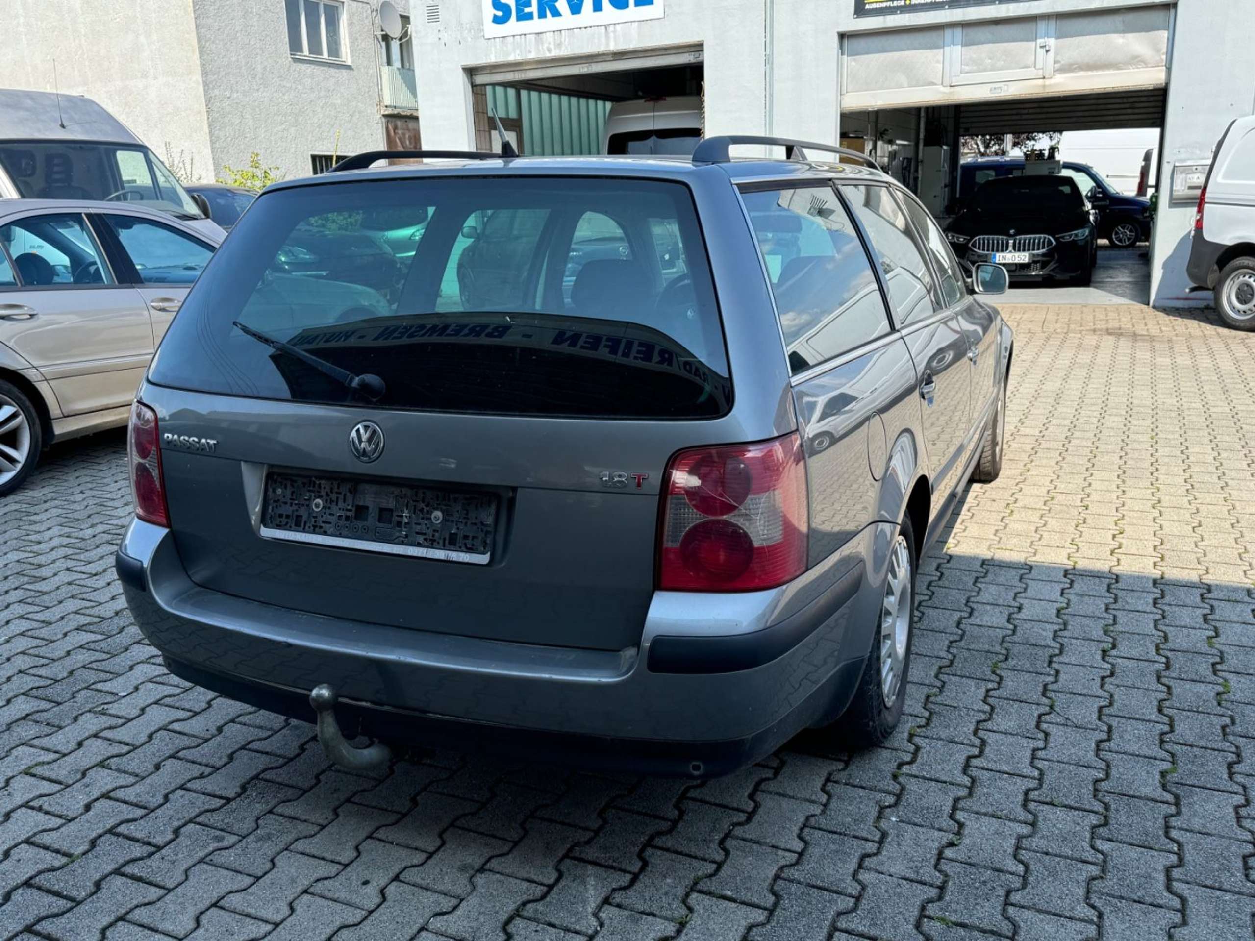 Volkswagen - Passat Variant